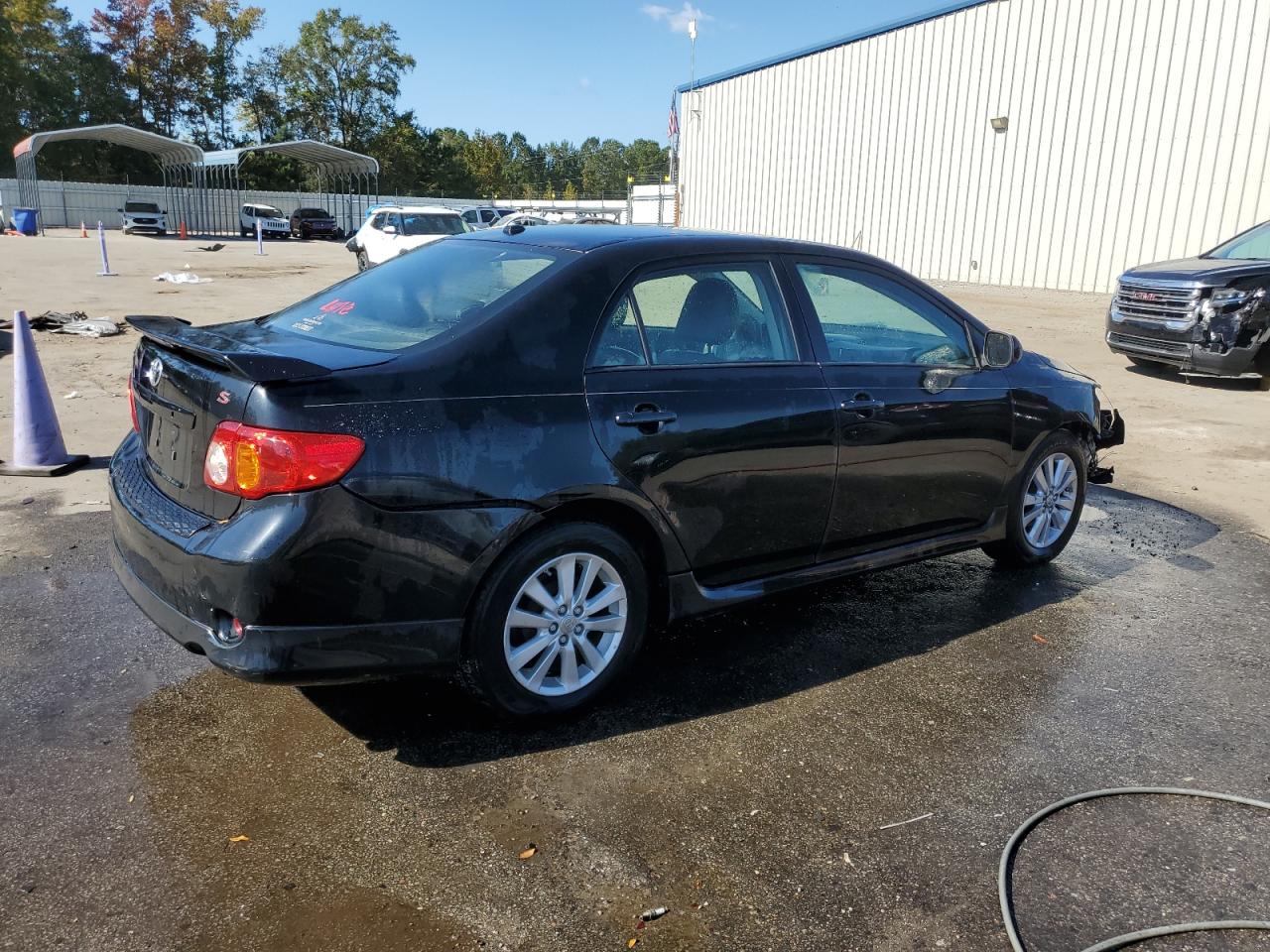 2010 Toyota Corolla - Image 3