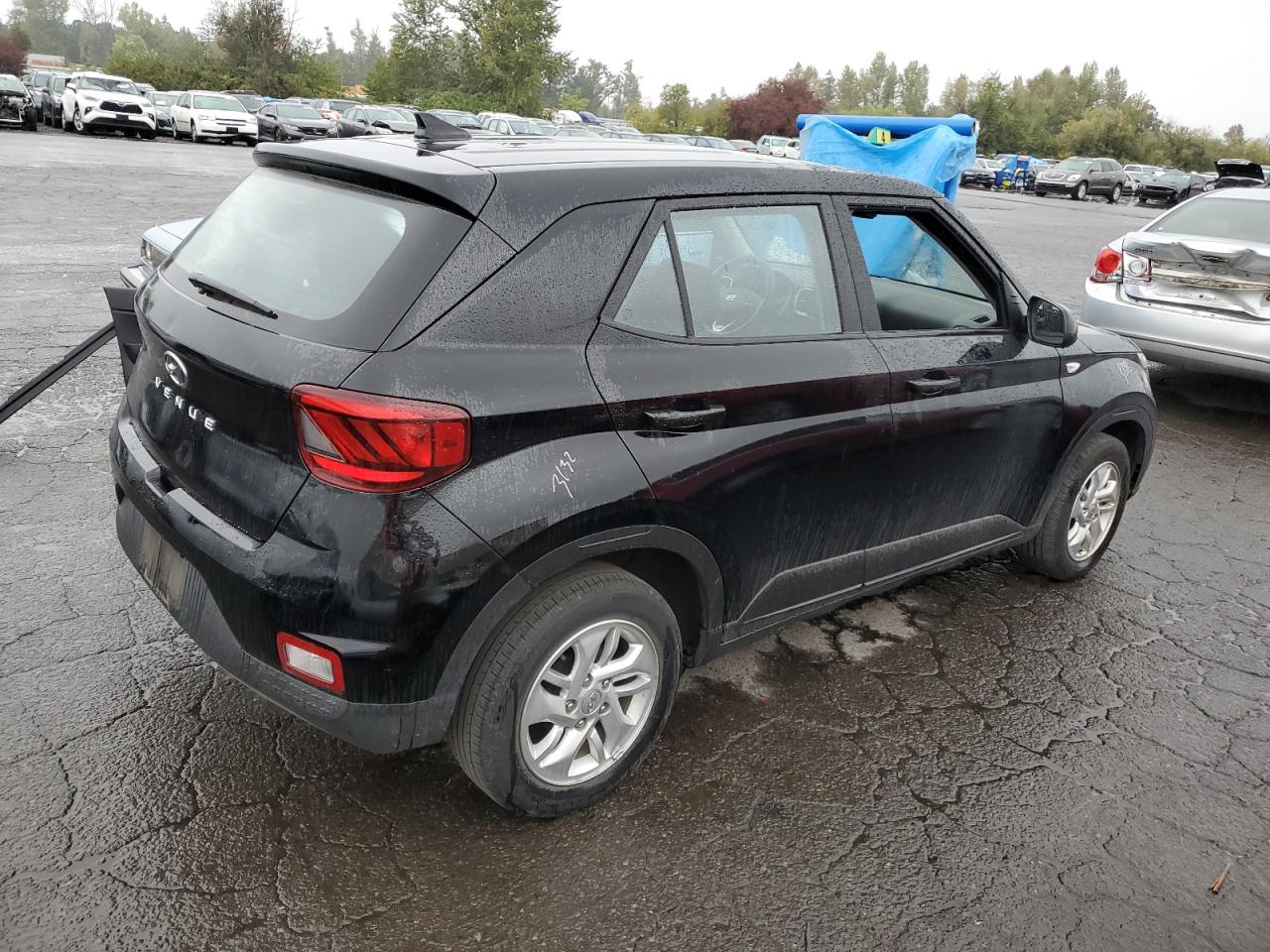 2021 Hyundai Venue - Image 3