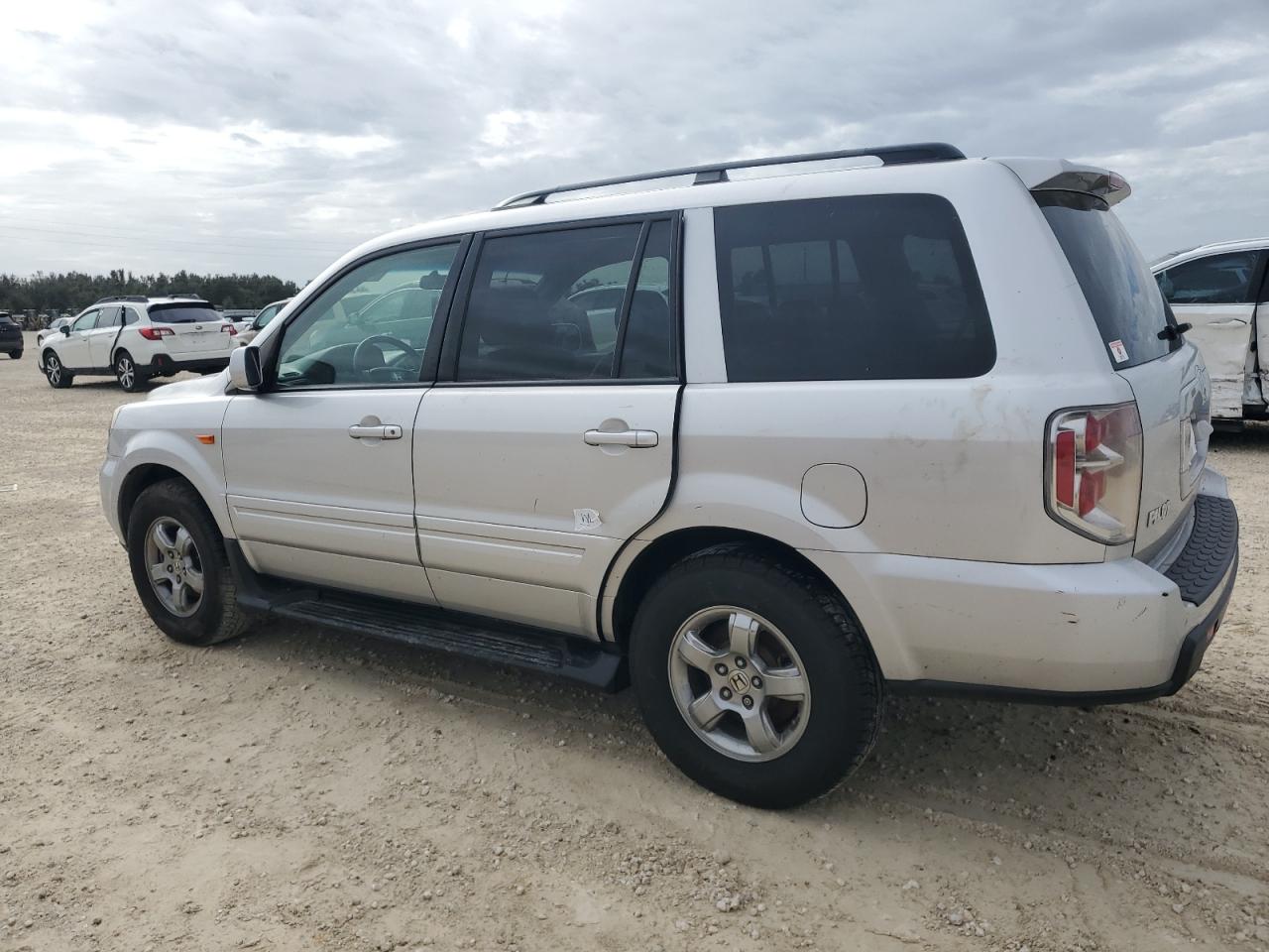 2006 Honda Pilot - Image 2