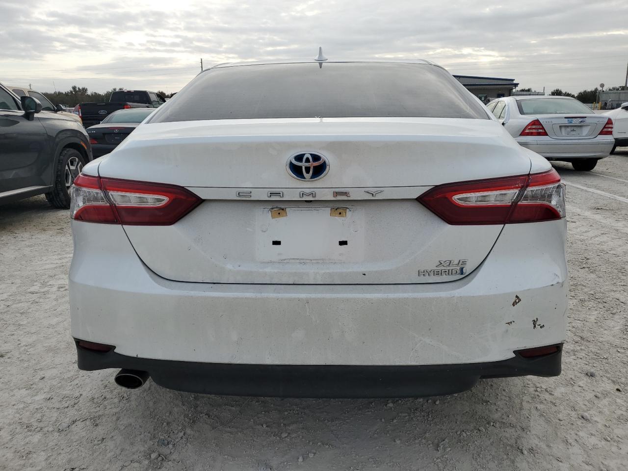 2020 Toyota Camry - Image 6