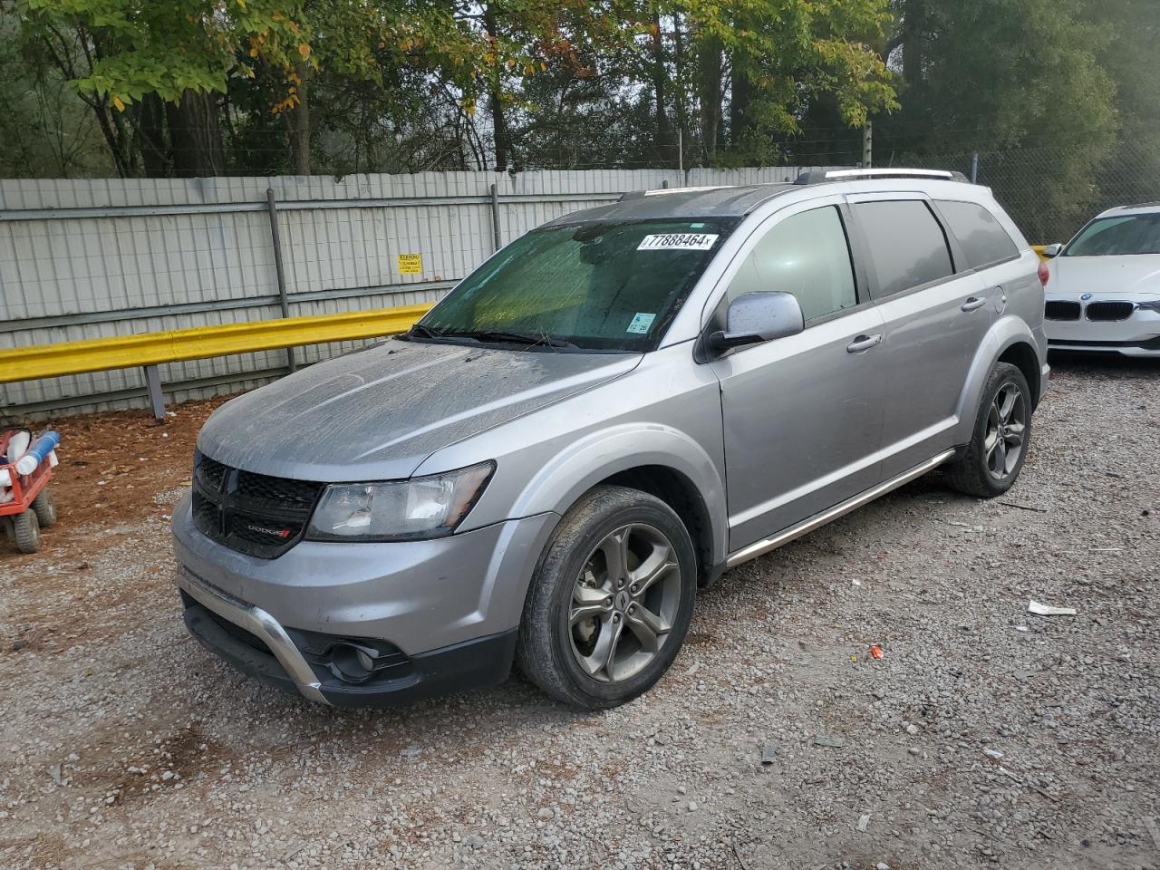 VIN 3C4PDCGB3JT171812 2018 DODGE JOURNEY no.1