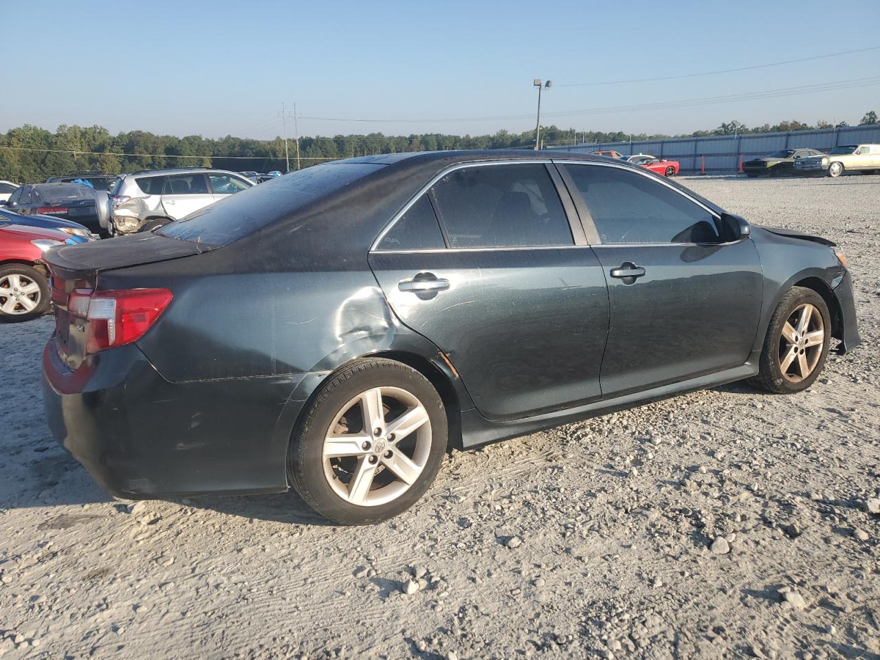 VIN 4T1BF1FK6DU639922 2013 TOYOTA CAMRY no.3