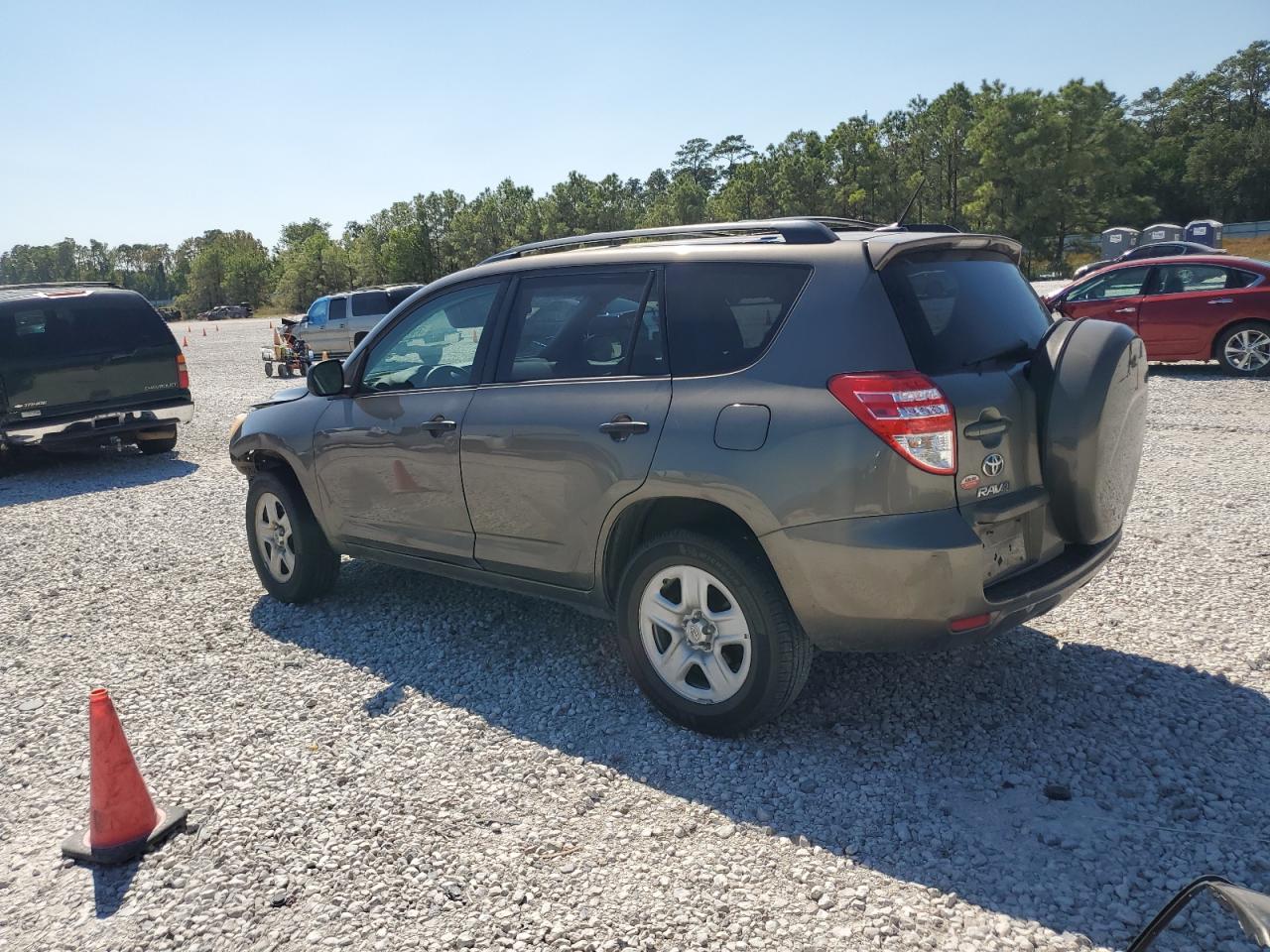 2012 Toyota RAV 4 - Image 2