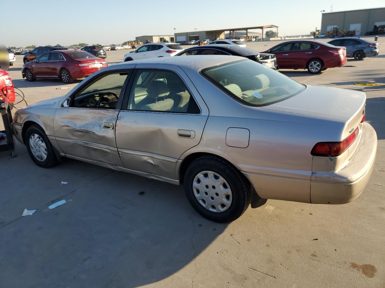 1998 Toyota Camry - Image 2