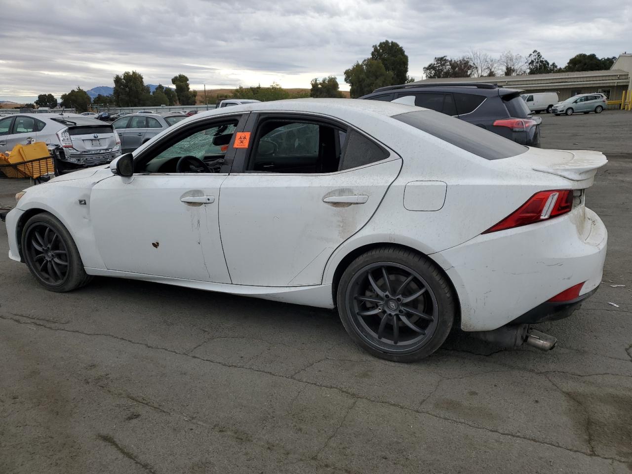 2014 Lexus IS - Image 2