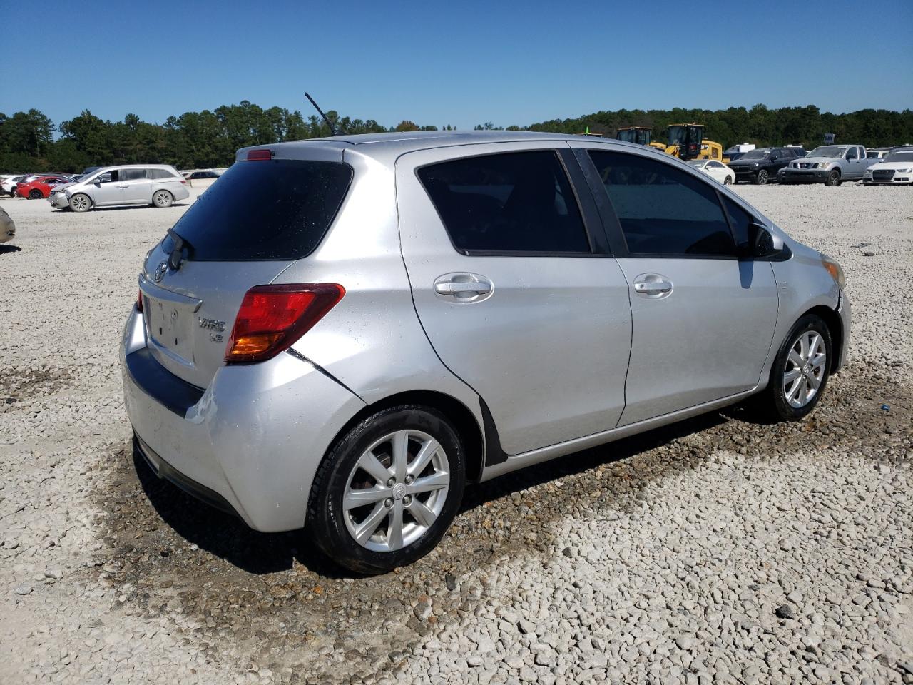 2015 Toyota Yaris VIN: VNKKTUD30FA035112 Lot: 75218634