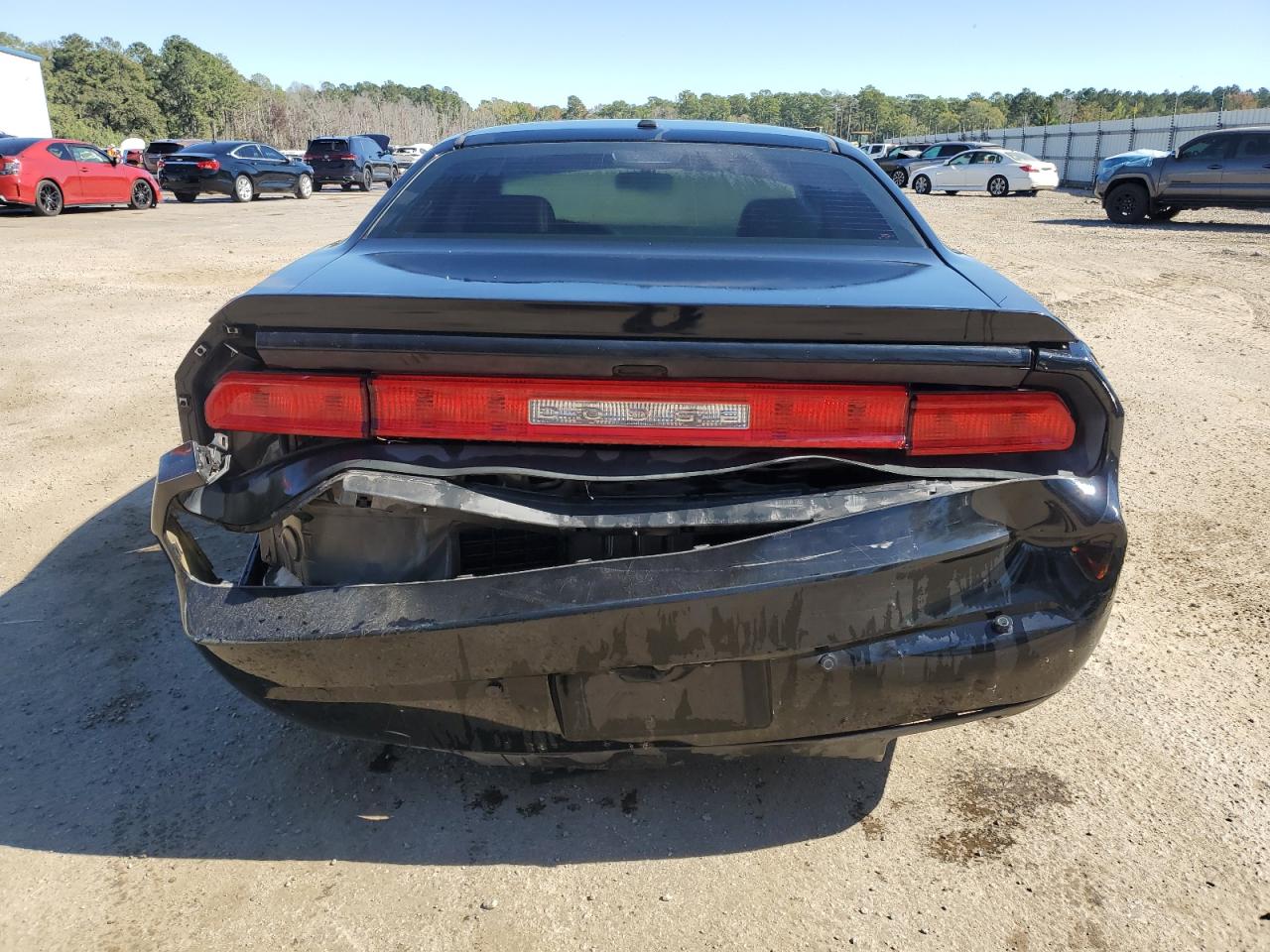 2C3CDYAG0DH500287 2013 Dodge Challenger Sxt