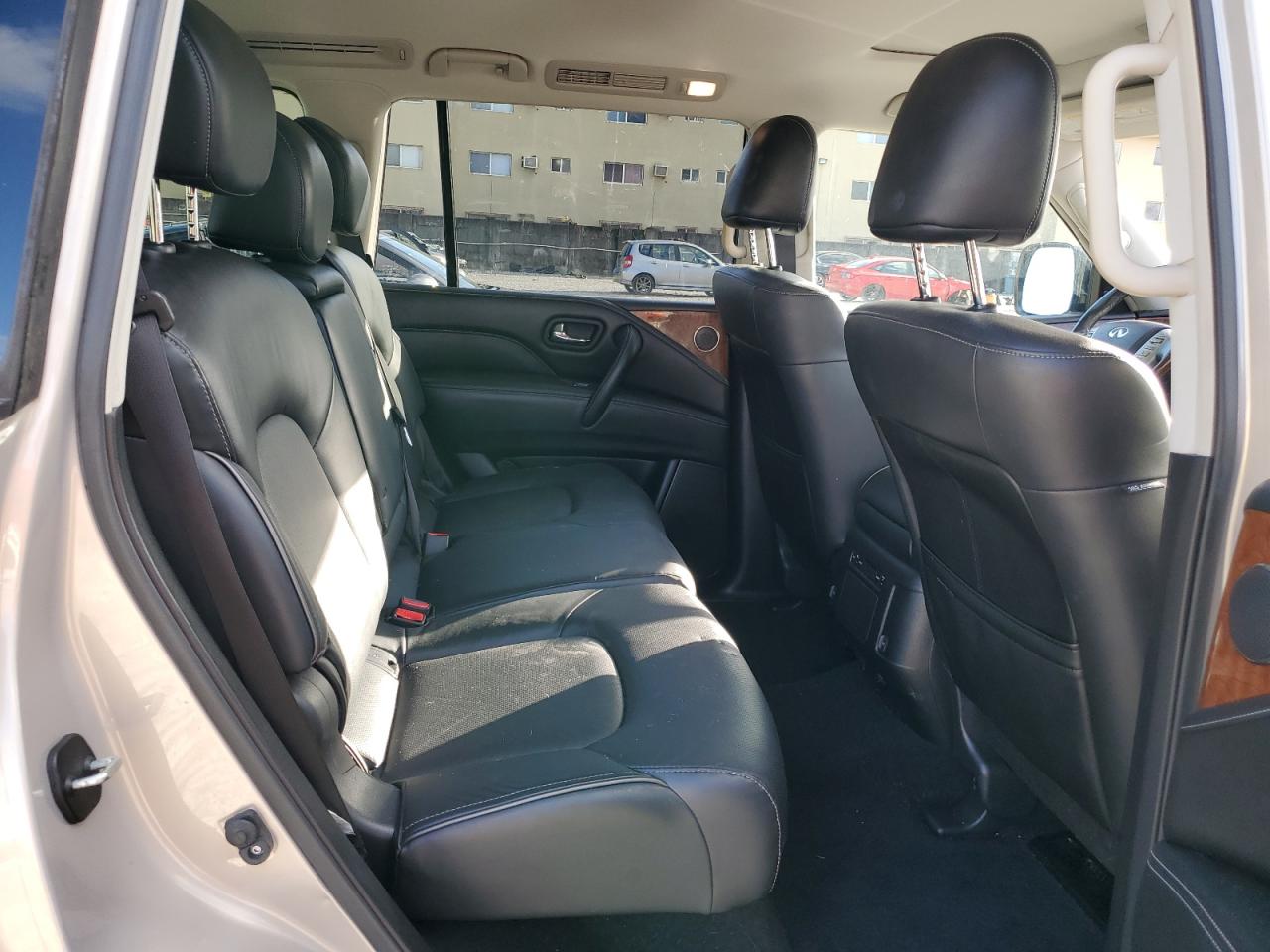 JN8AZ2ND7K9850485 2019 Infiniti Qx80 Luxe