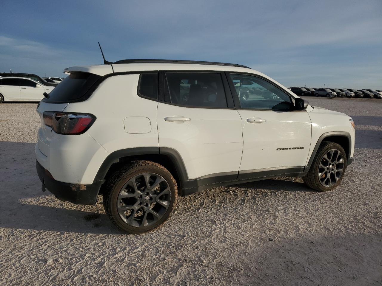 2021 Jeep Compass - Image 3