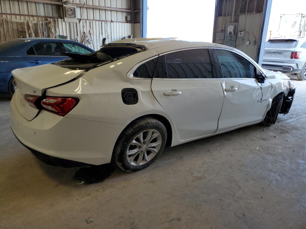 2020 Chevrolet Malibu - Image 3