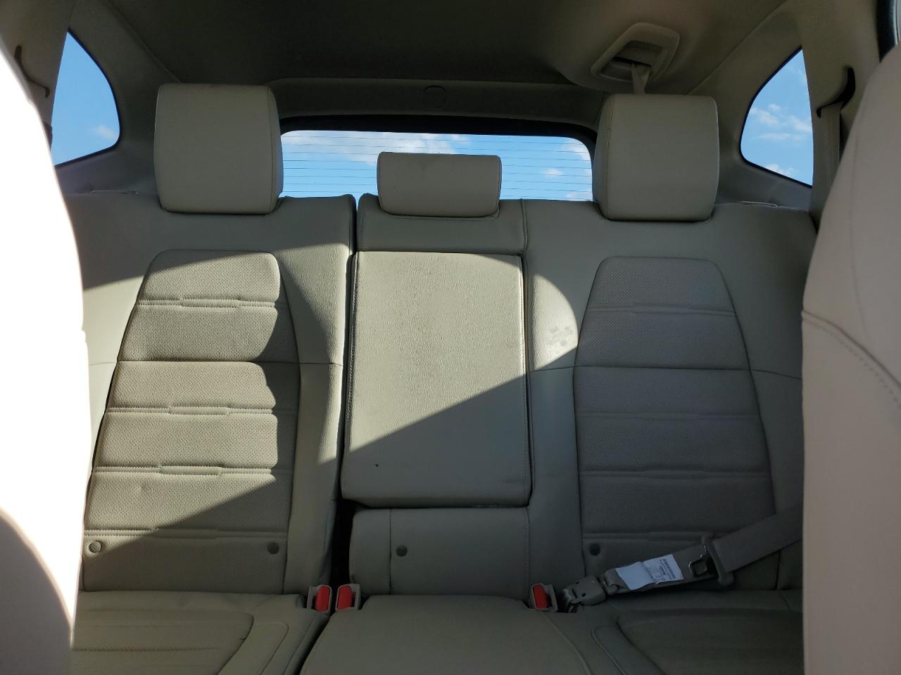2010 Honda CR-V - Image 10