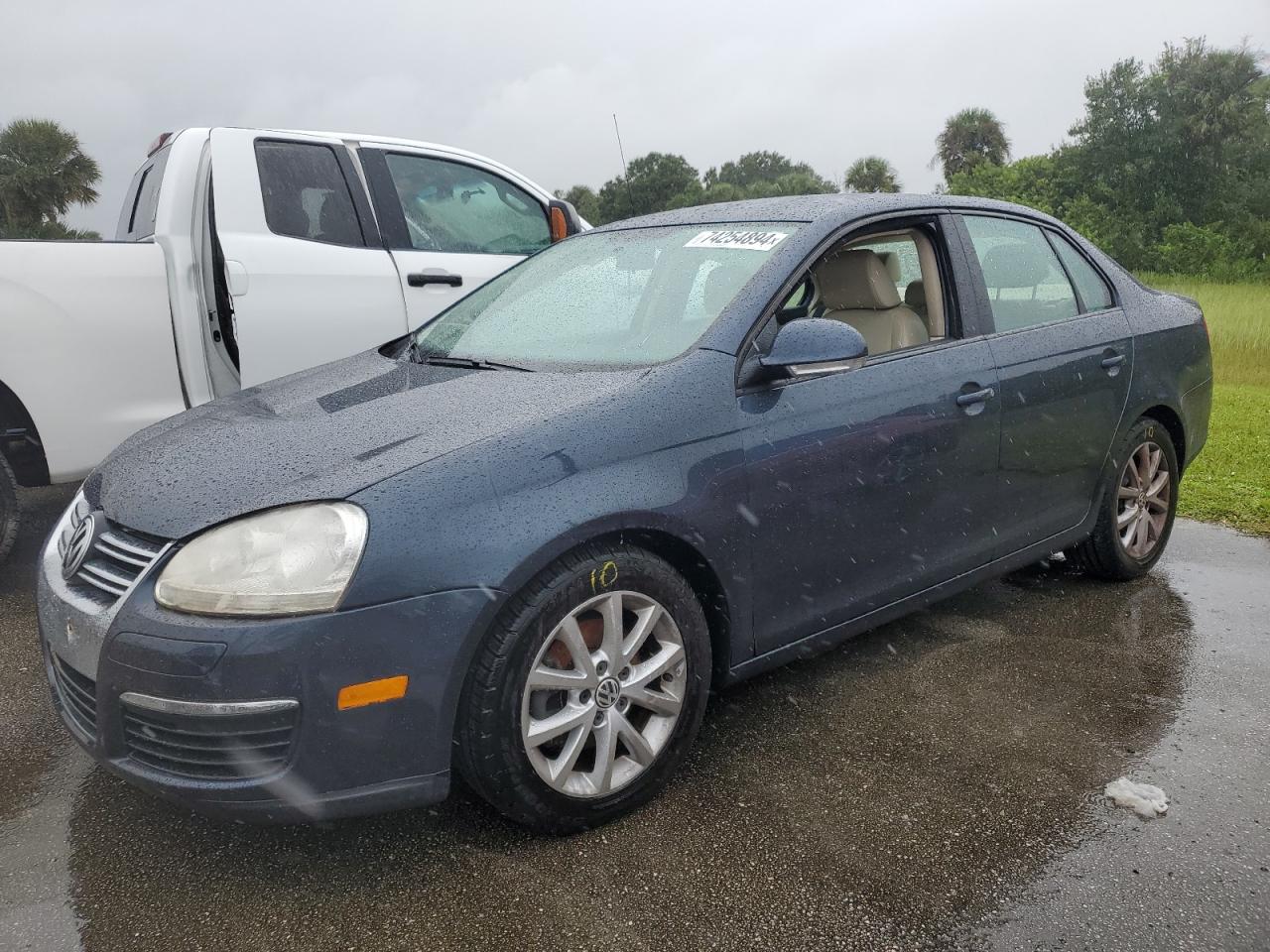 2010 Volkswagen Jetta - Image 1
