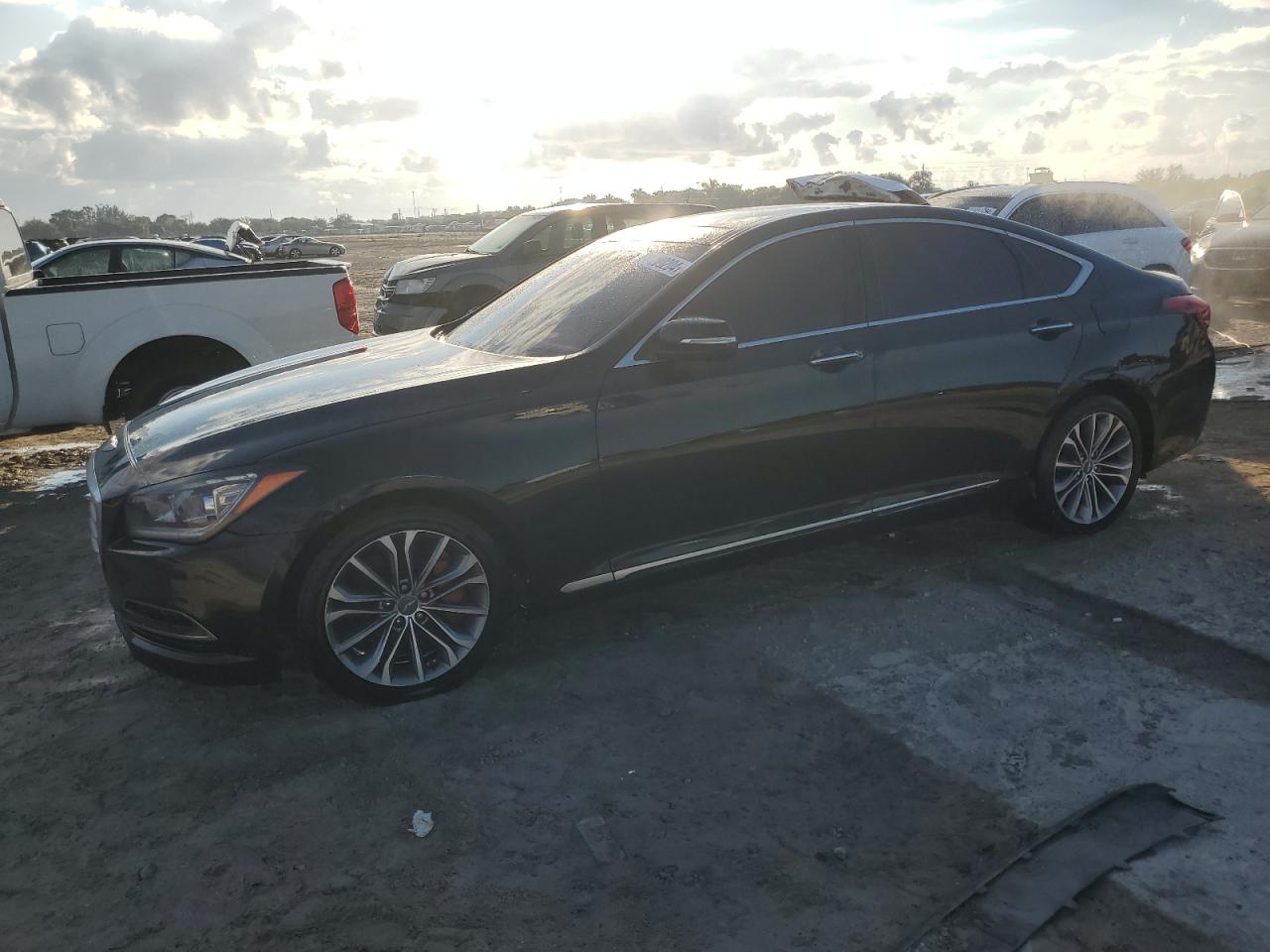 2015 HYUNDAI GENESIS