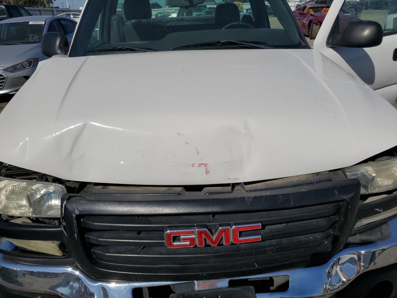 2005 GMC New Sierra C1500 VIN: 1GTEC14V15Z900403 Lot: 75773824