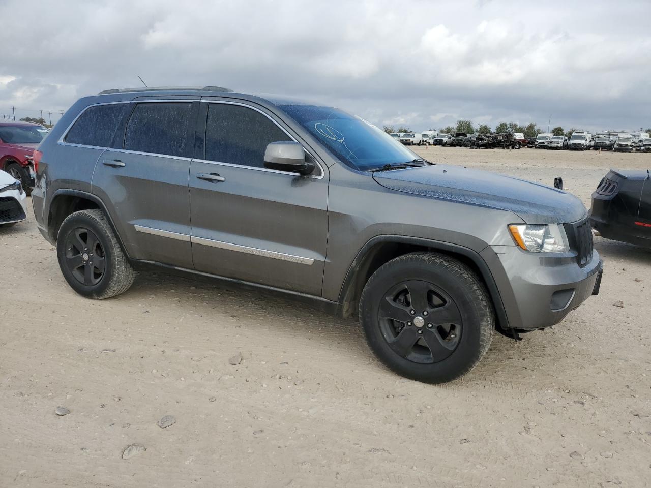 2012 Jeep Grand Cherokee - Image 4