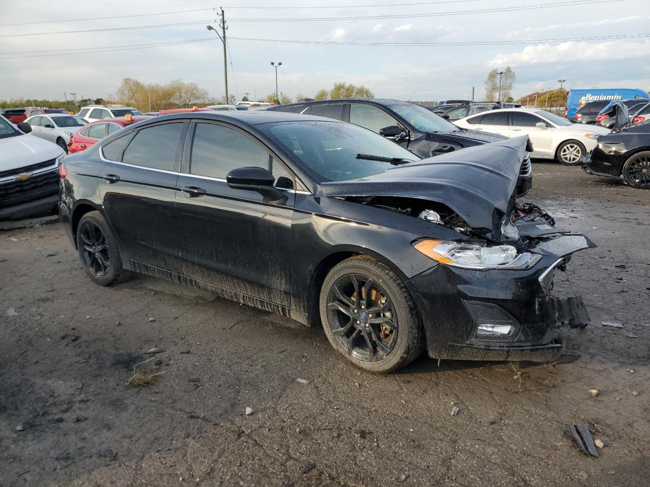 VIN 3FA6P0HD8KR268042 2019 FORD FUSION no.4