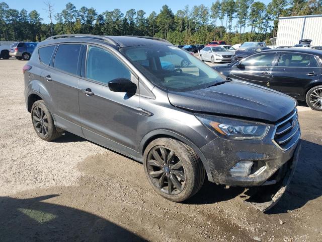  FORD ESCAPE 2019 Сірий