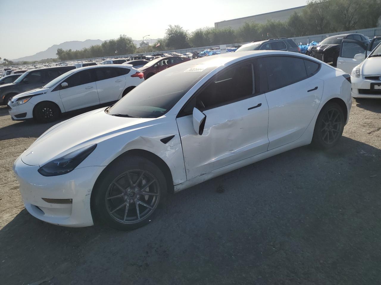 VIN 5YJ3E1EB0NF238387 2022 TESLA MODEL 3 no.1