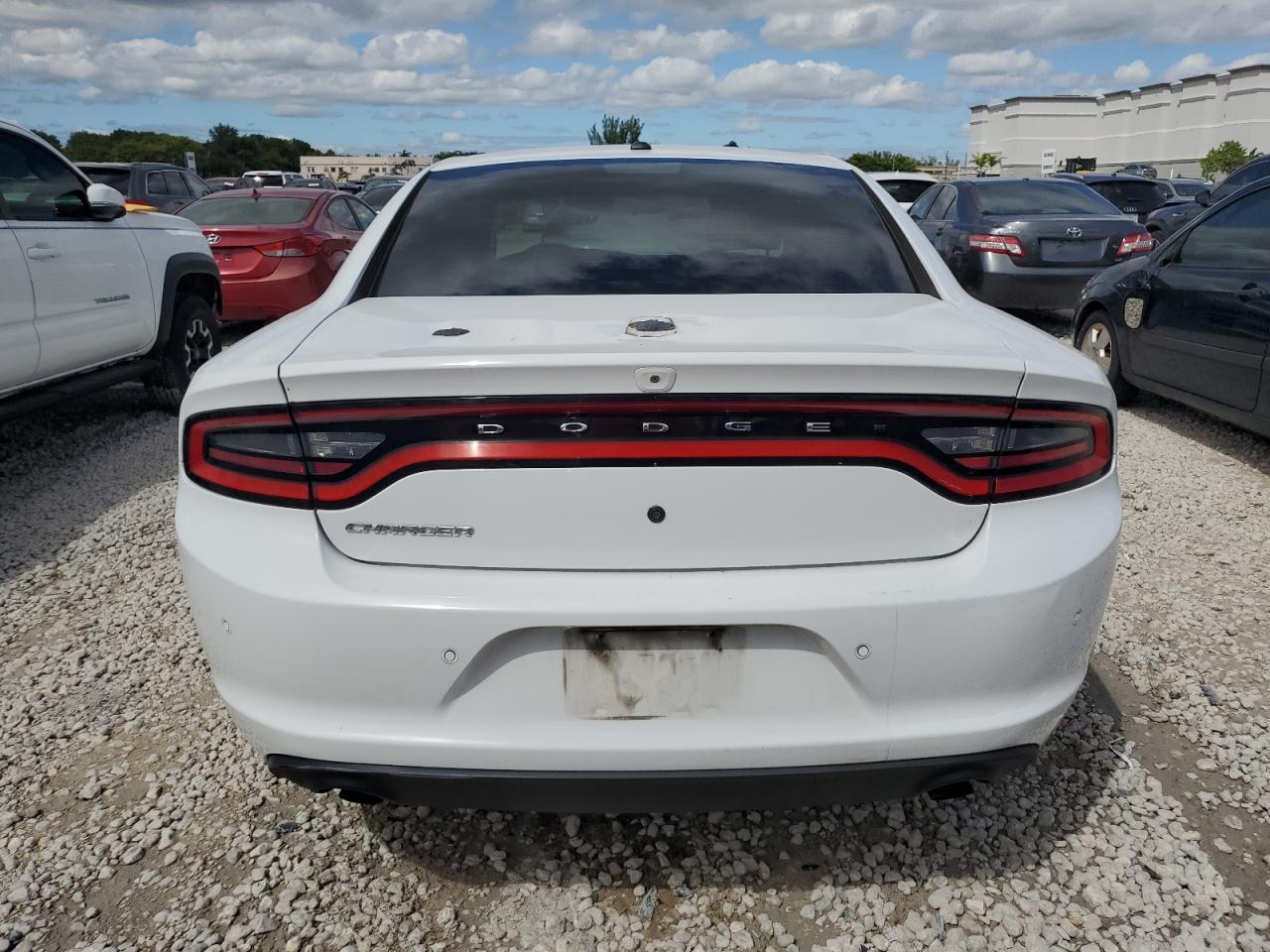 2C3CDXAT0JH325770 2018 Dodge Charger Police