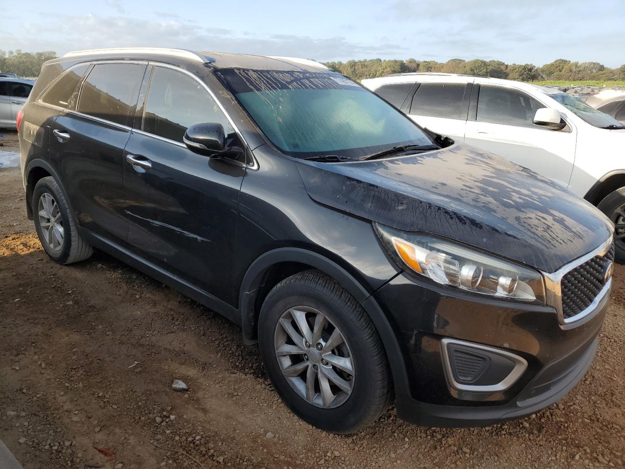 2016 Kia Sorento - Image 4