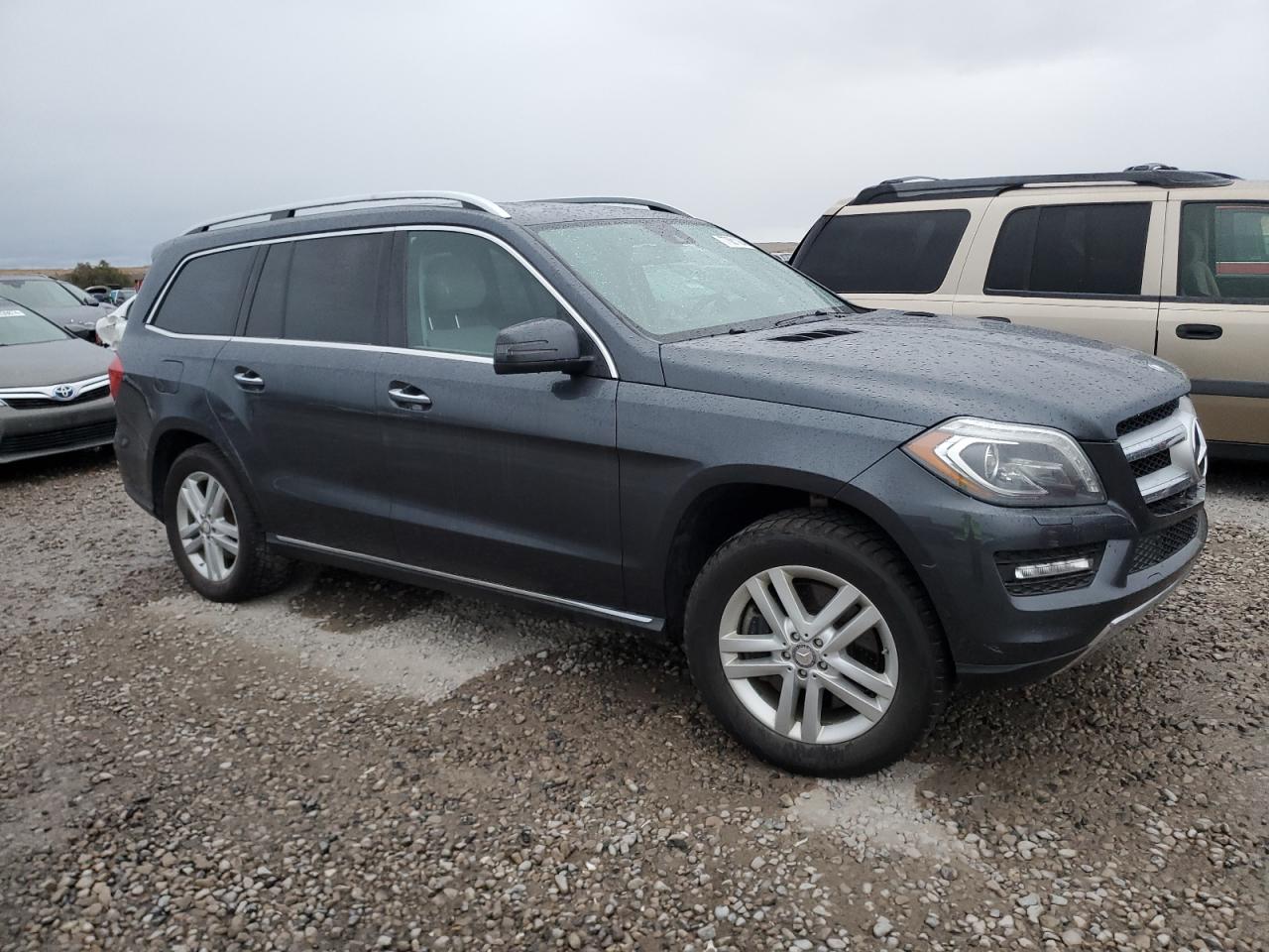 VIN 4JGDF7CE0DA165140 2013 MERCEDES-BENZ GL-CLASS no.4