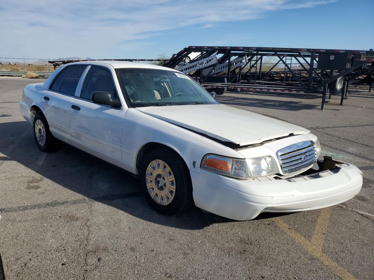 2006 Ford Crown Victoria - Image 4