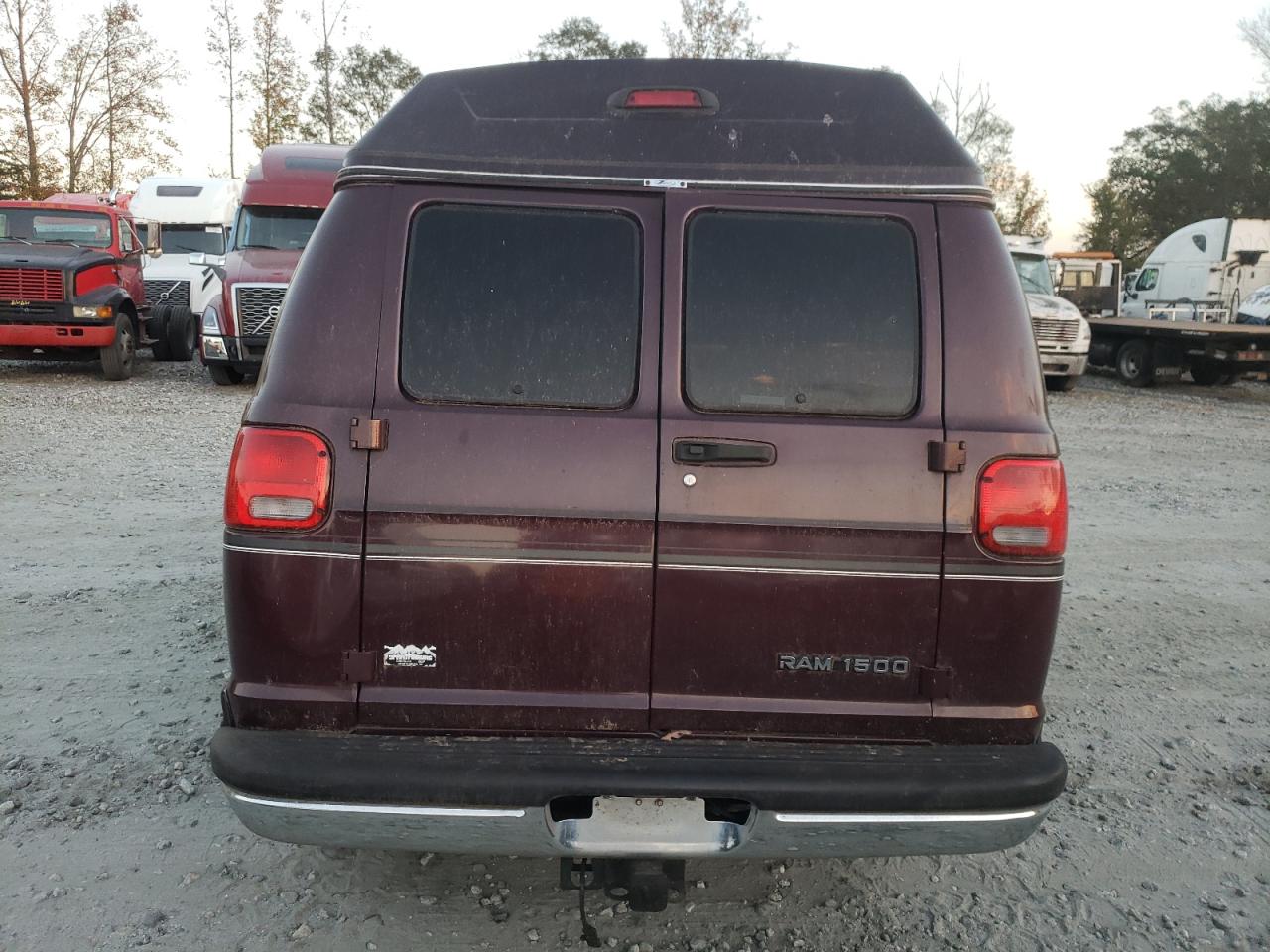 2002 Dodge Ram Van B1500 VIN: 2B6HB11Y62K136470 Lot: 75137674