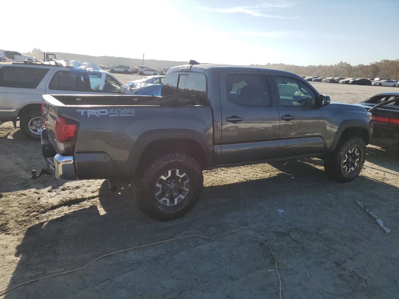 2019 Toyota Tacoma - Image 3