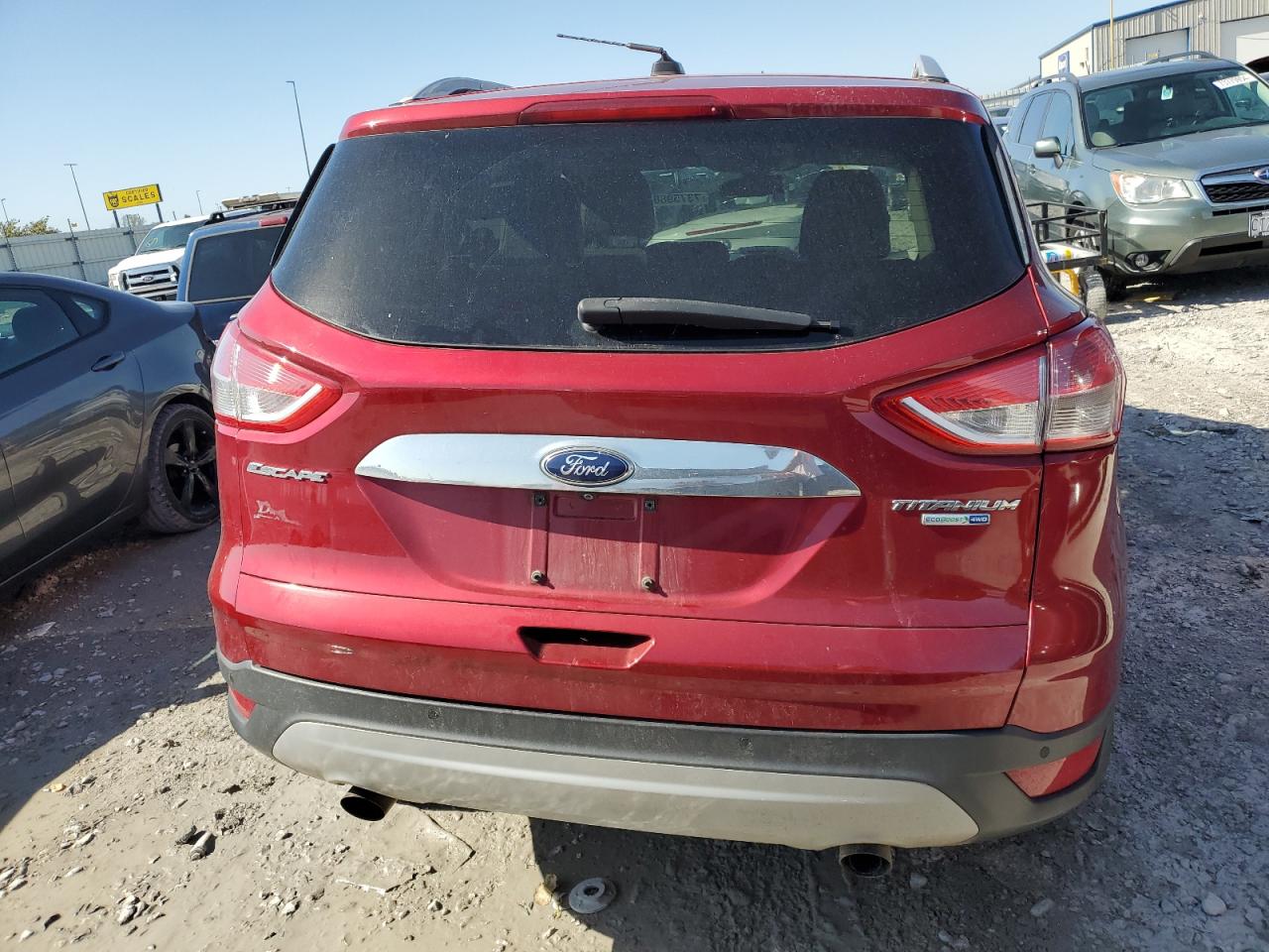 1FMCU9J92FUA83768 2015 Ford Escape Titanium