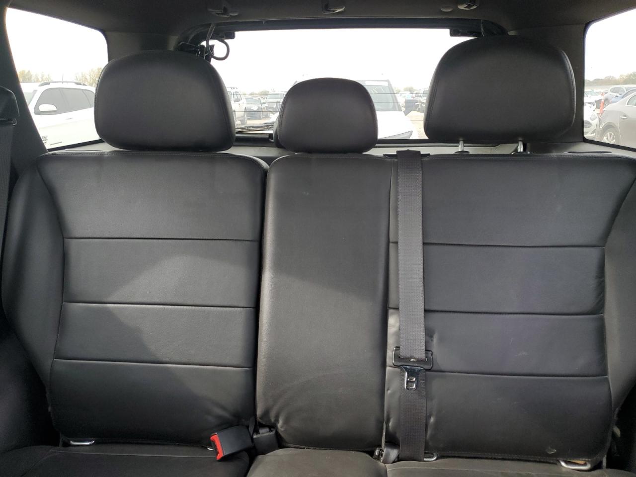 2011 Ford Escape - Image 10