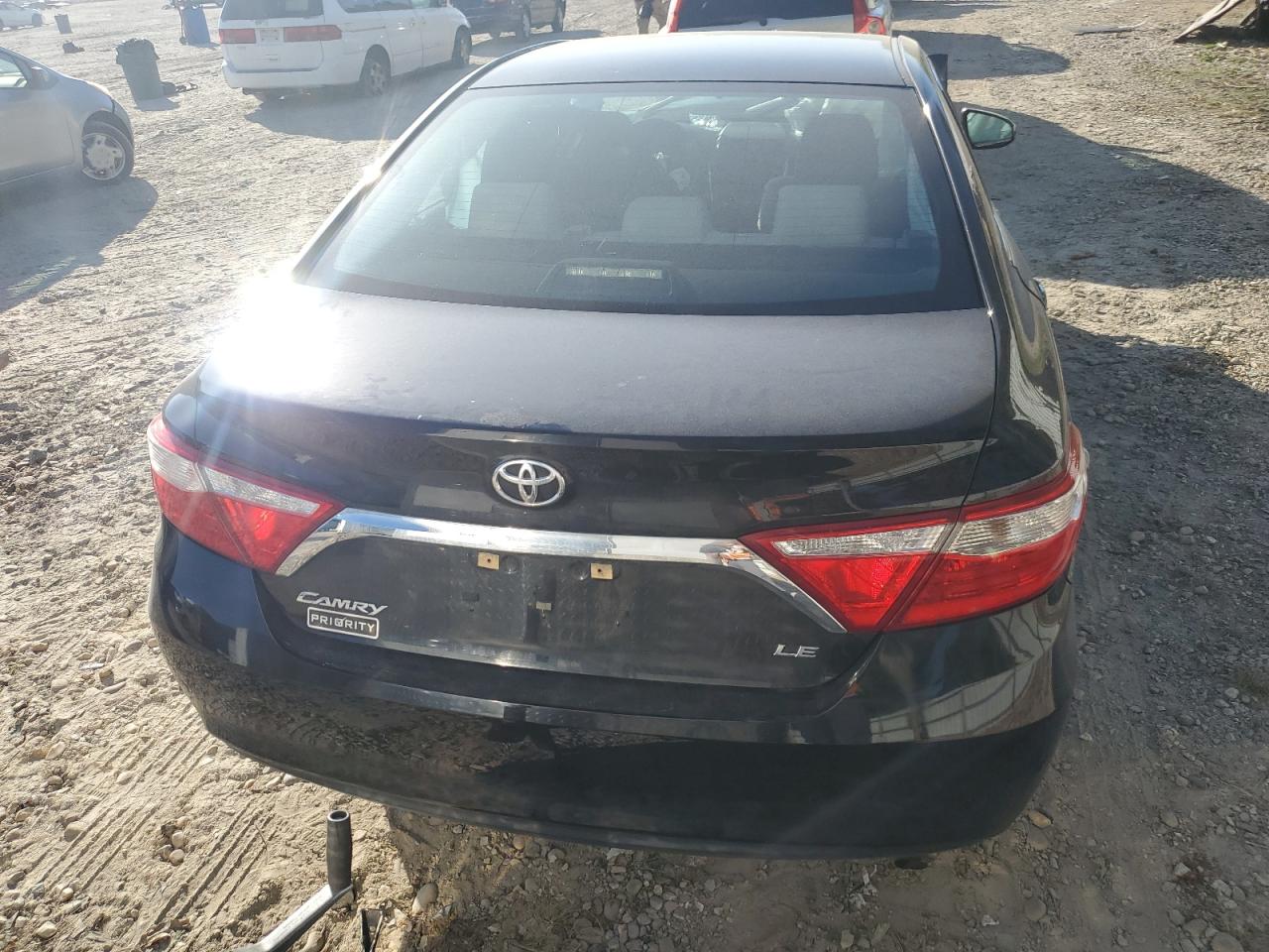 4T1BF1FK5HU307900 2017 Toyota Camry Le