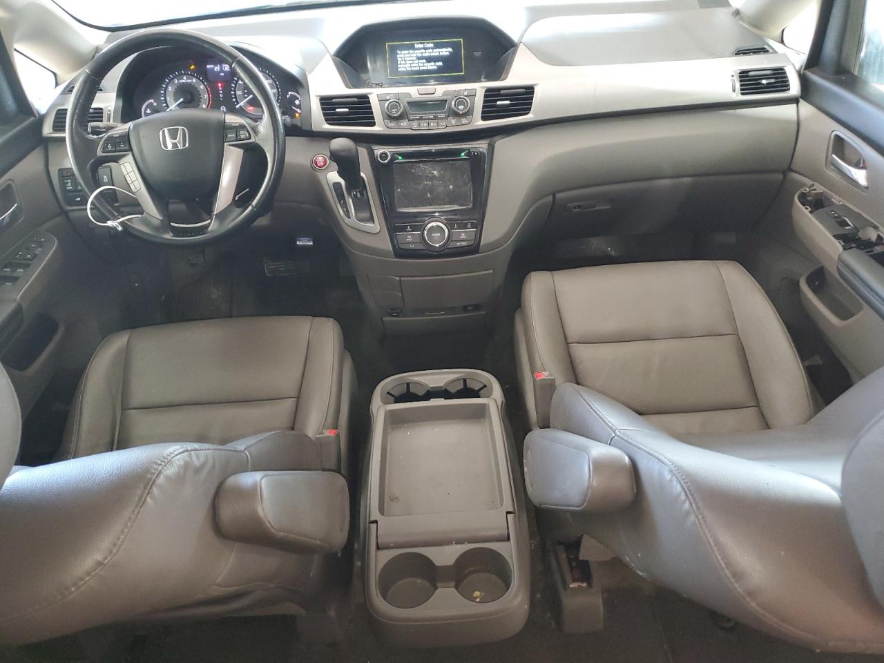 2016 Honda Odyssey - Image 8