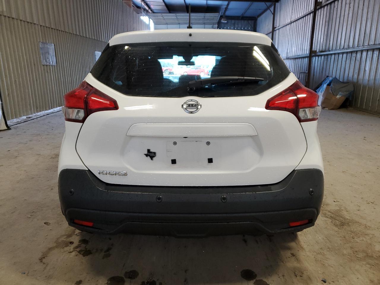 2020 Nissan Kicks S VIN: 3N1CP5BV1LL570372 Lot: 76696624