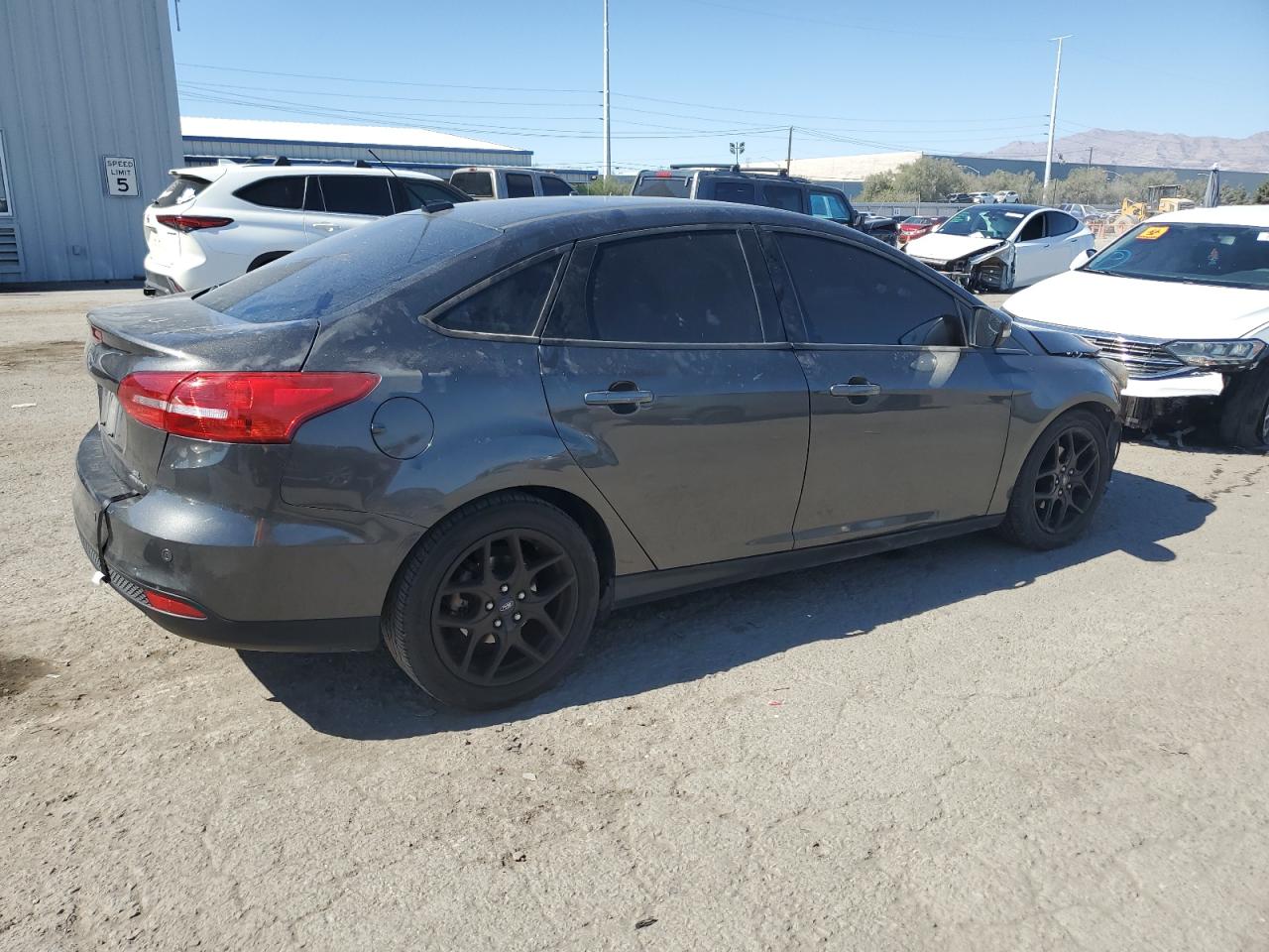 2016 Ford Focus - Image 3