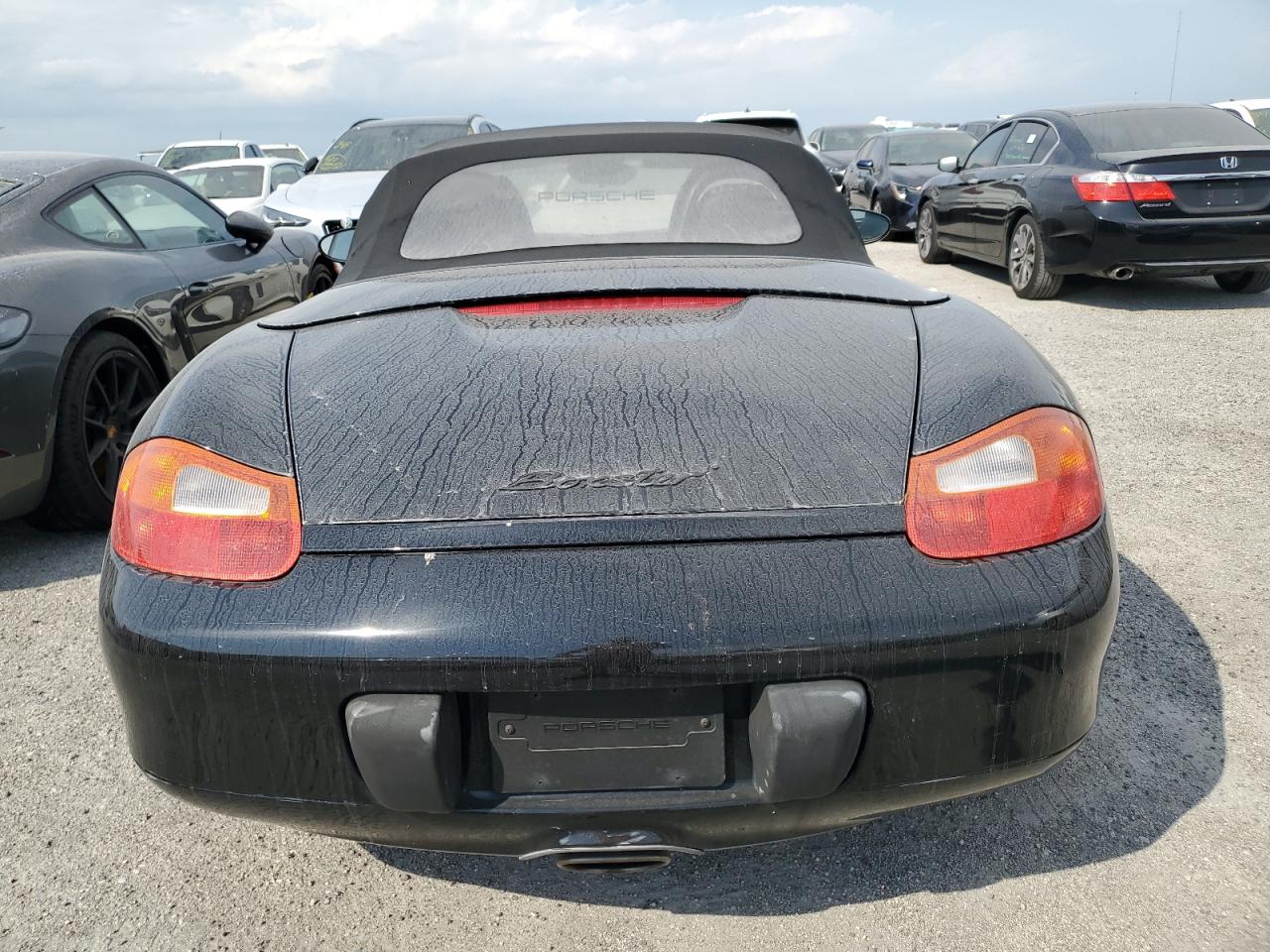 2001 Porsche Boxster VIN: WP0CA29861U620635 Lot: 76205274