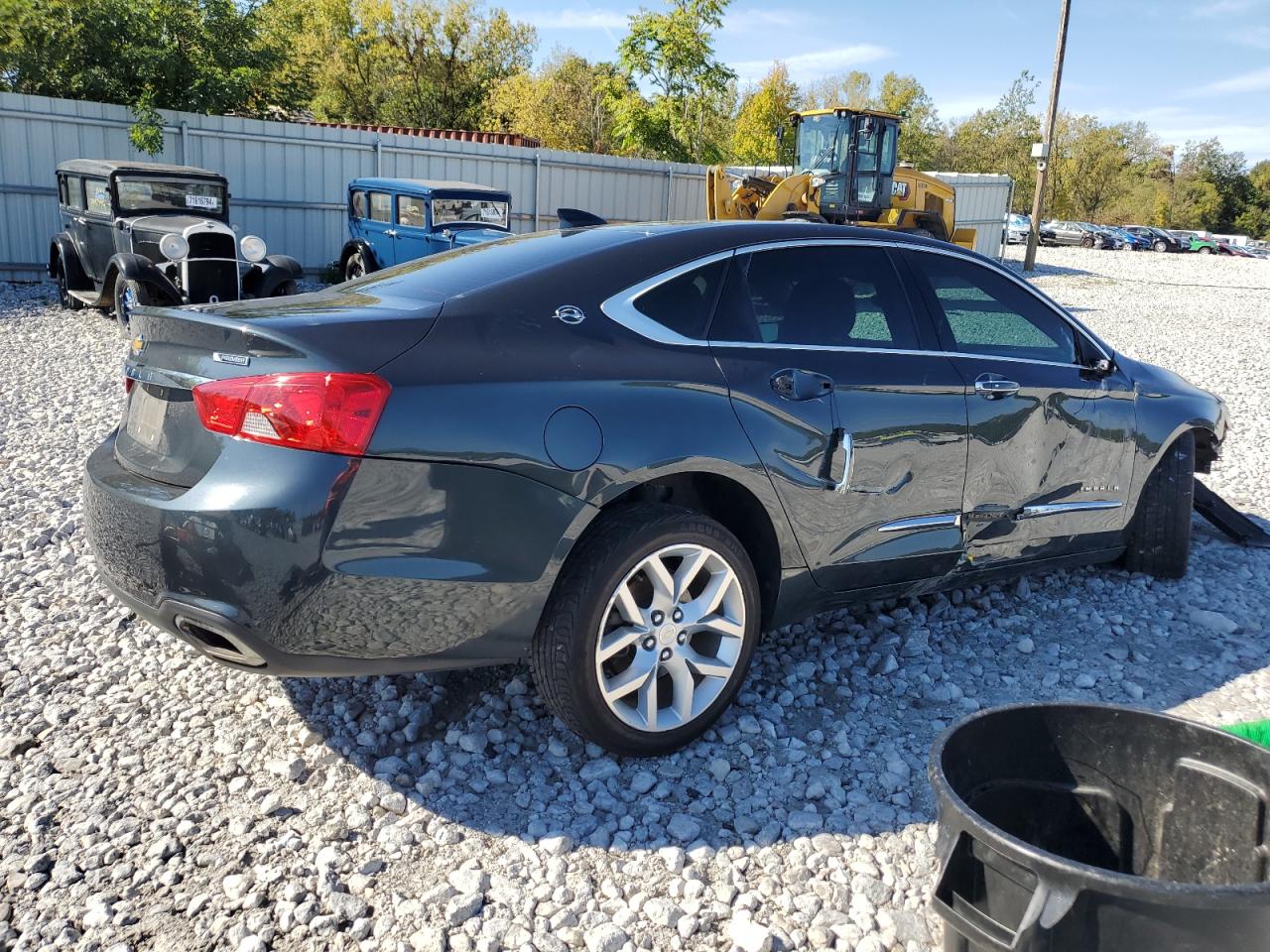 2018 Chevrolet Impala - Image 3