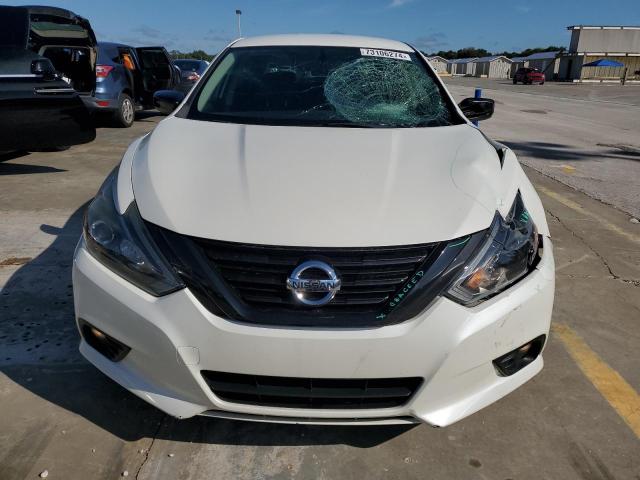  NISSAN ALTIMA 2018 Білий