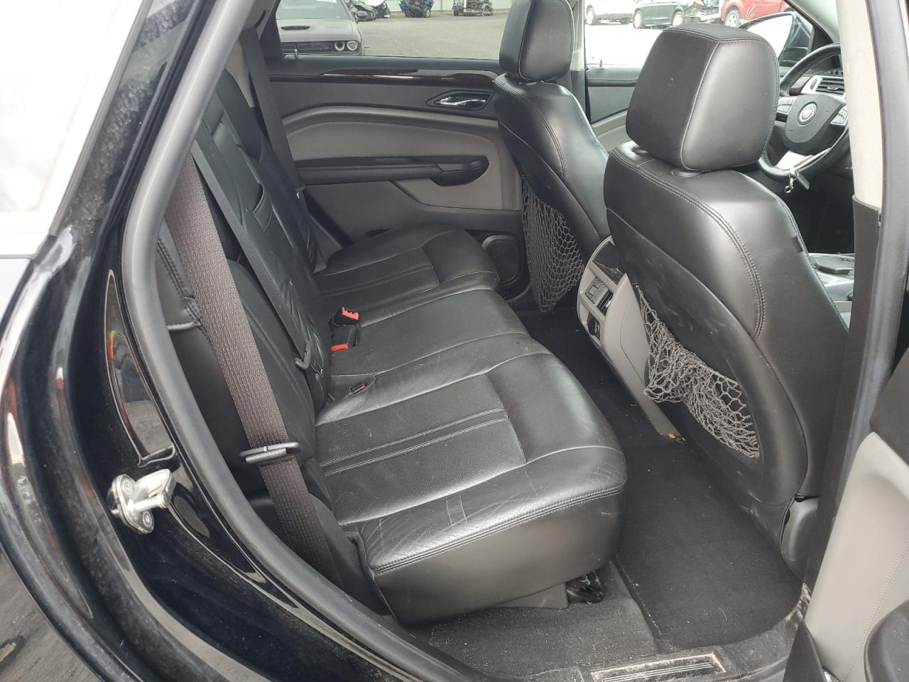 2010 Cadillac SRX - Image 11