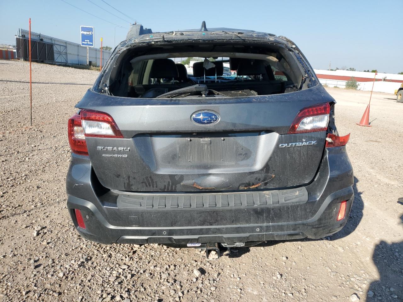 2018 Subaru Outback - Image 6