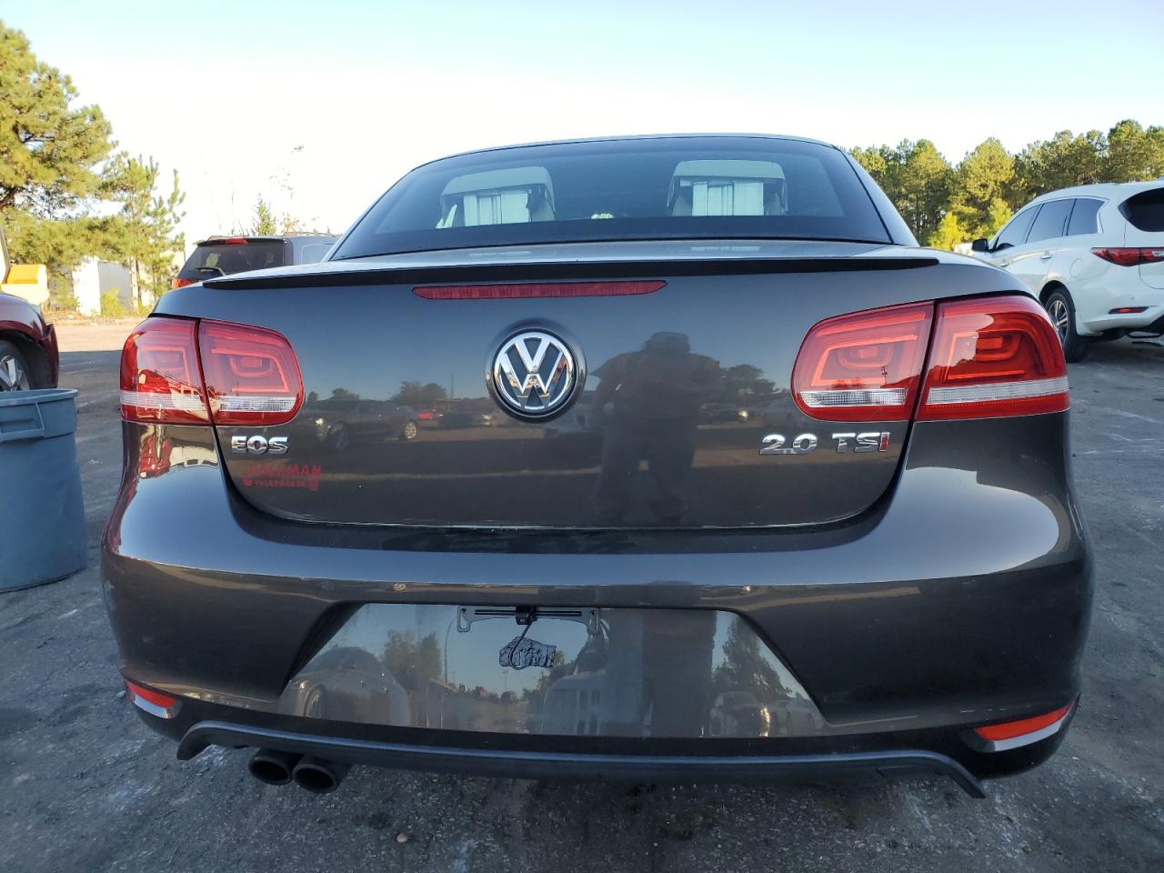 2016 Volkswagen Eos Komfort VIN: WVWBW8AH9GV000621 Lot: 75323264