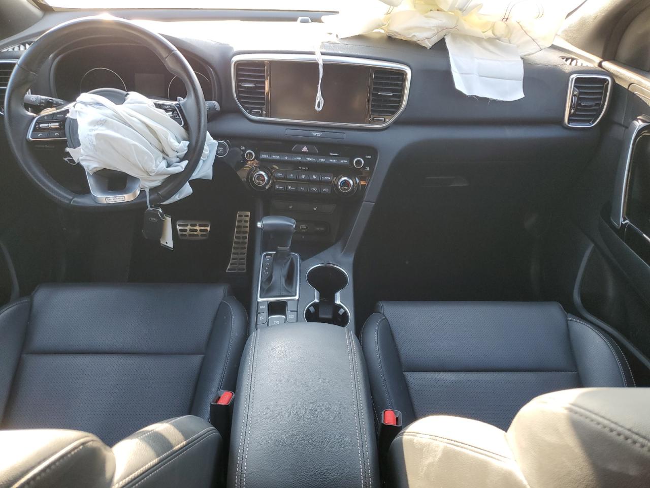 2022 Kia Sportage - Image 8
