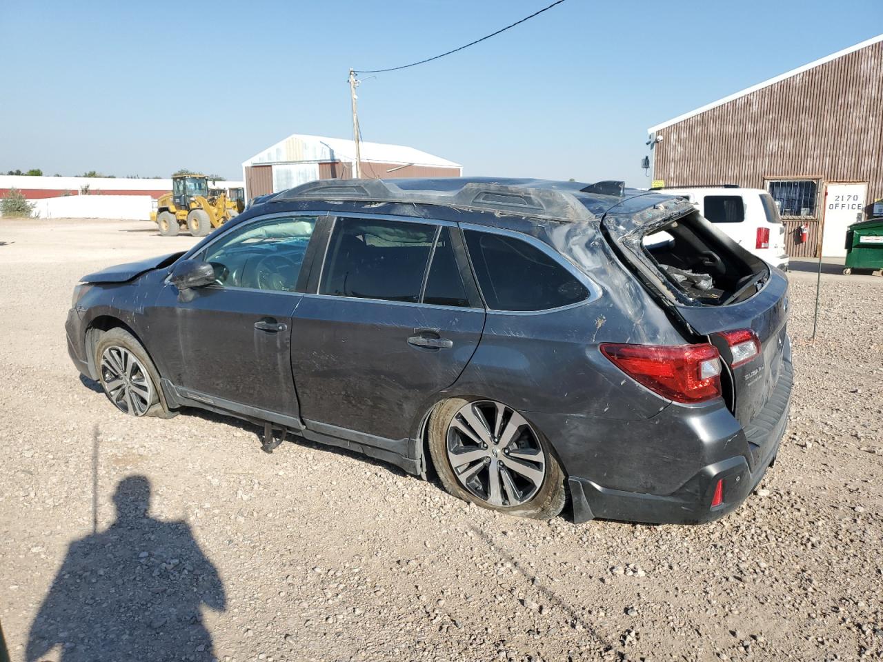 2018 Subaru Outback - Image 2