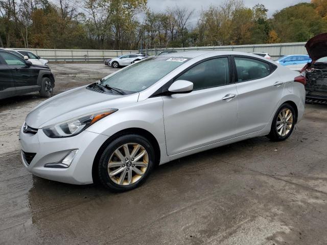  HYUNDAI ELANTRA 2015 Серебристый