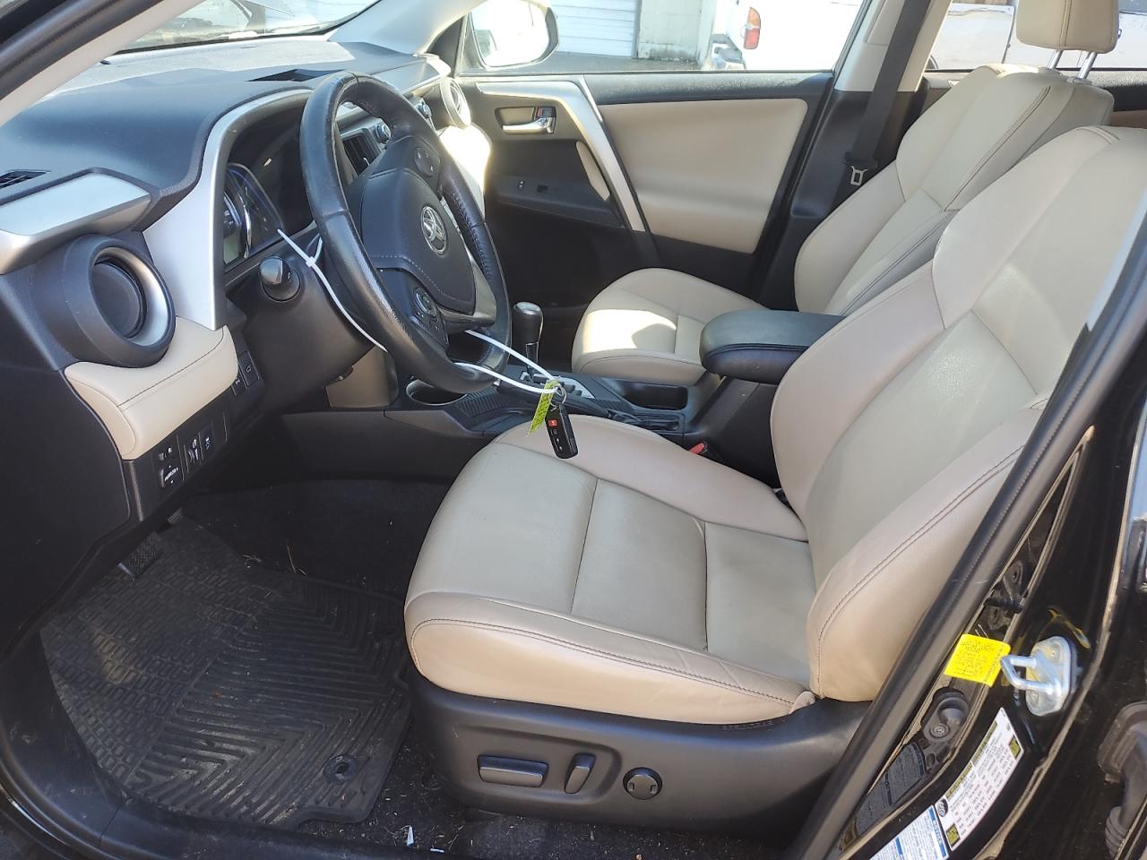 2015 Toyota RAV 4 - Image 7