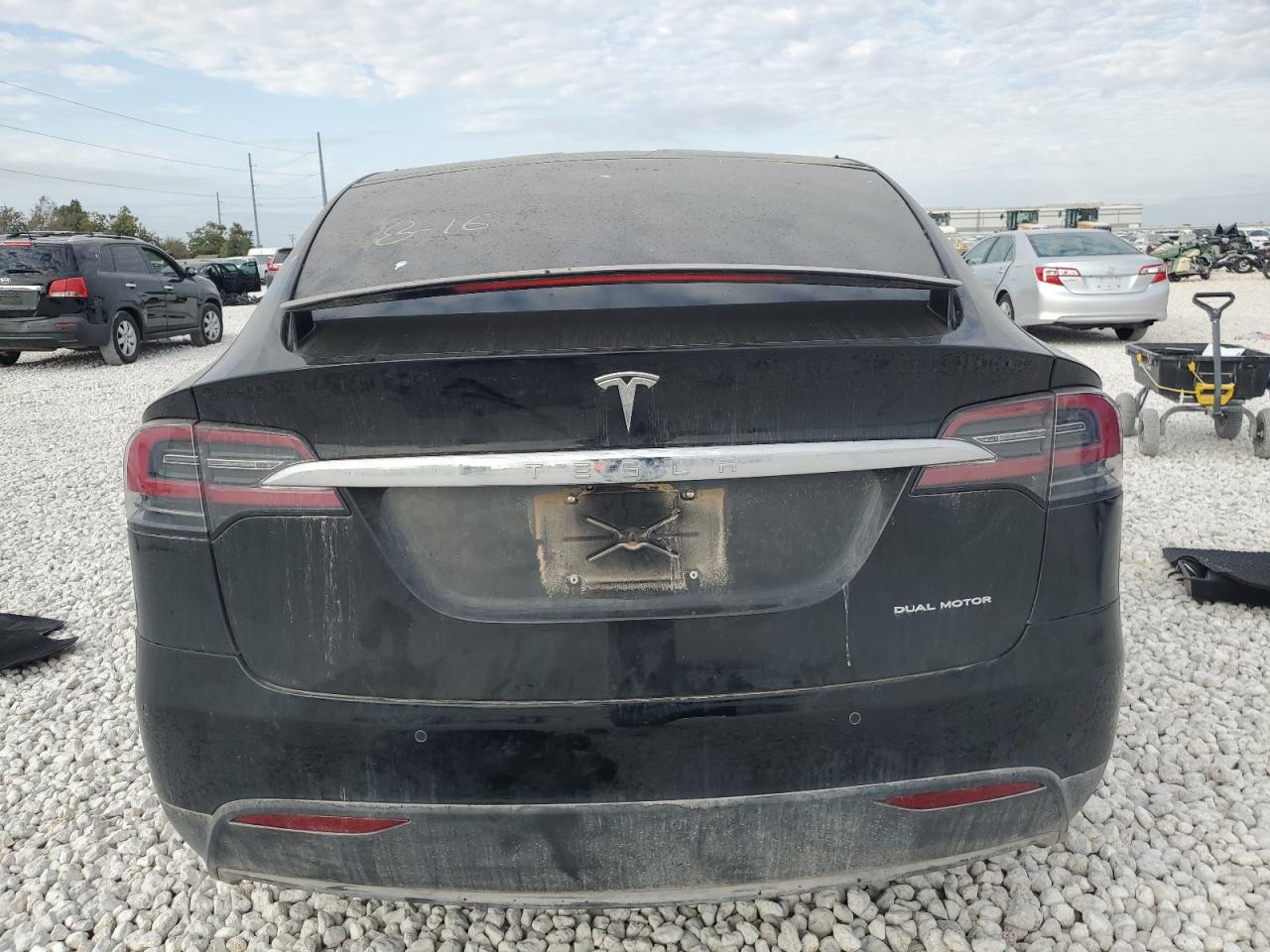 2020 Tesla Model X VIN: 5YJXCBE29LF300265 Lot: 76000294