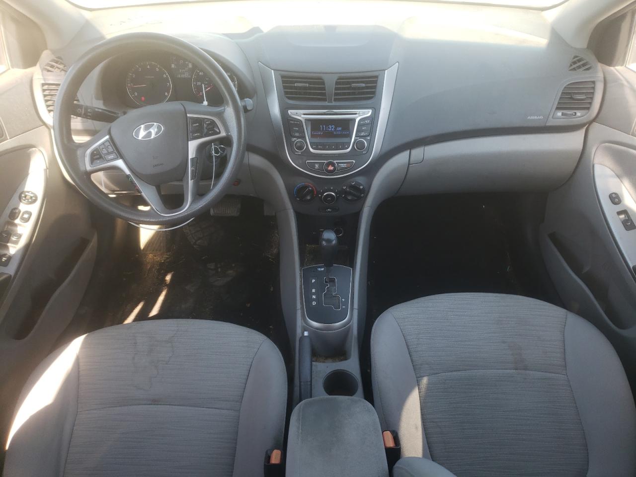 2016 Hyundai Accent - Image 8