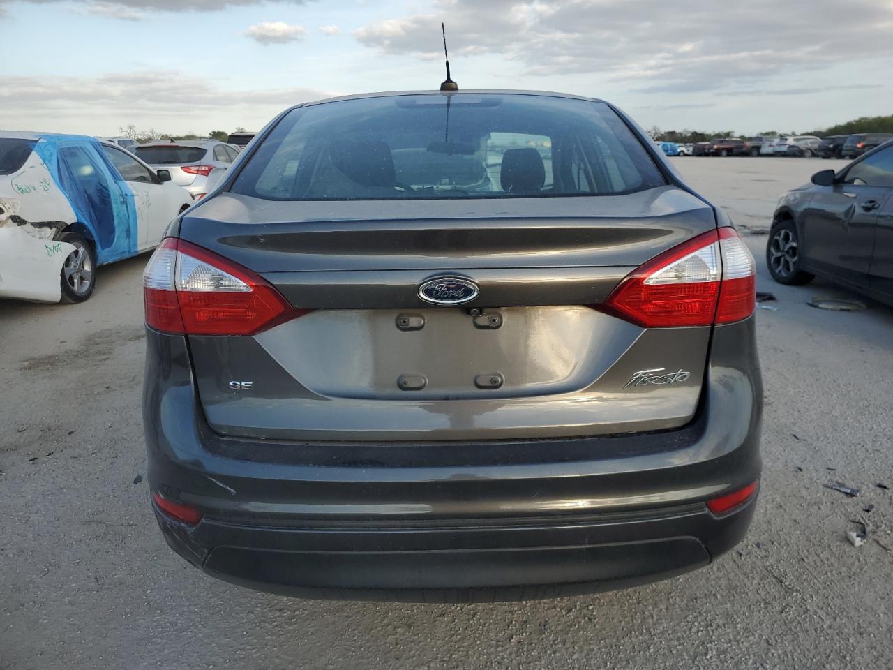 2019 Ford Fiesta Se VIN: 3FADP4BJ1KM129932 Lot: 77023974