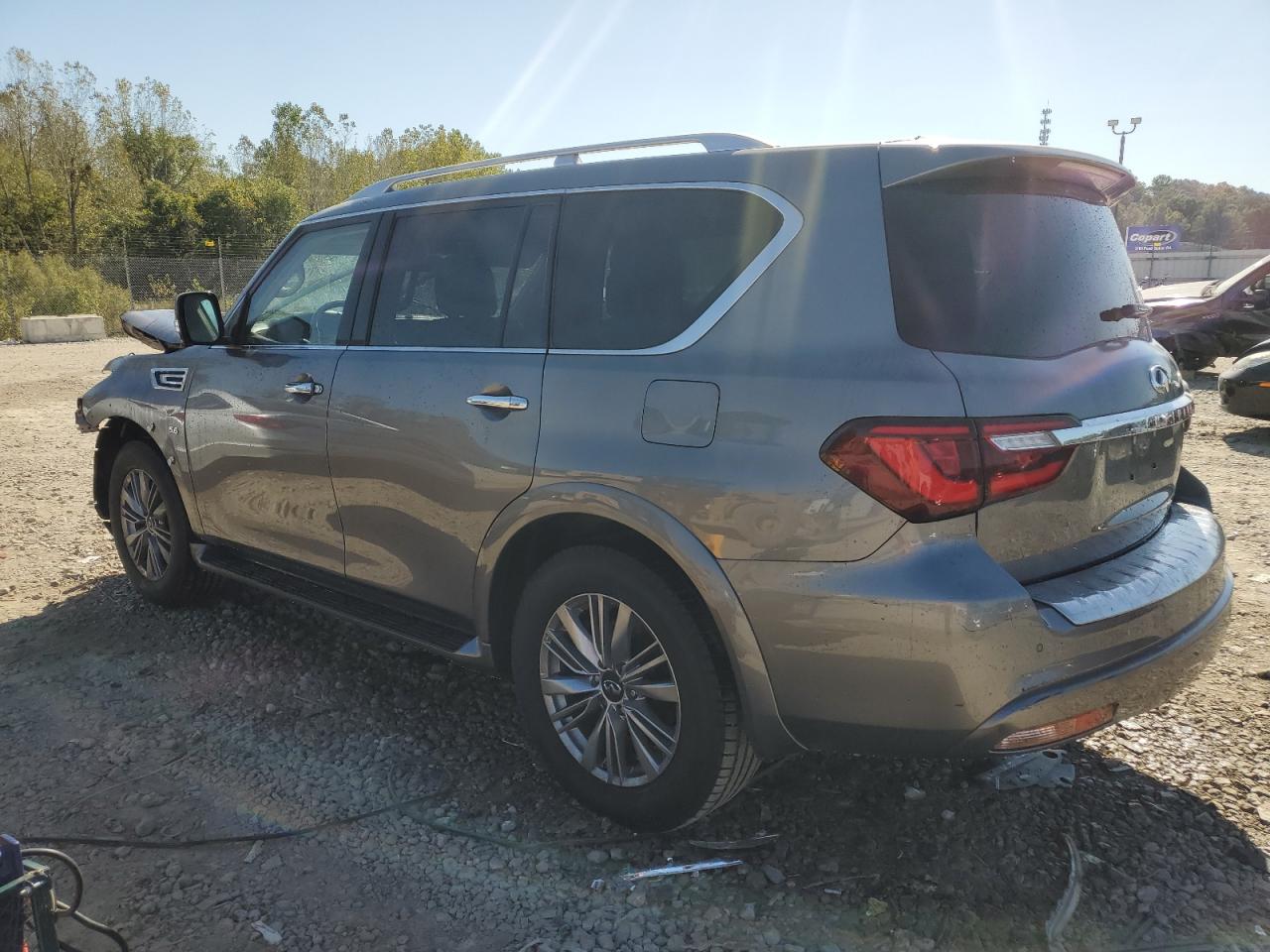 2019 Infiniti QX80 - Image 2