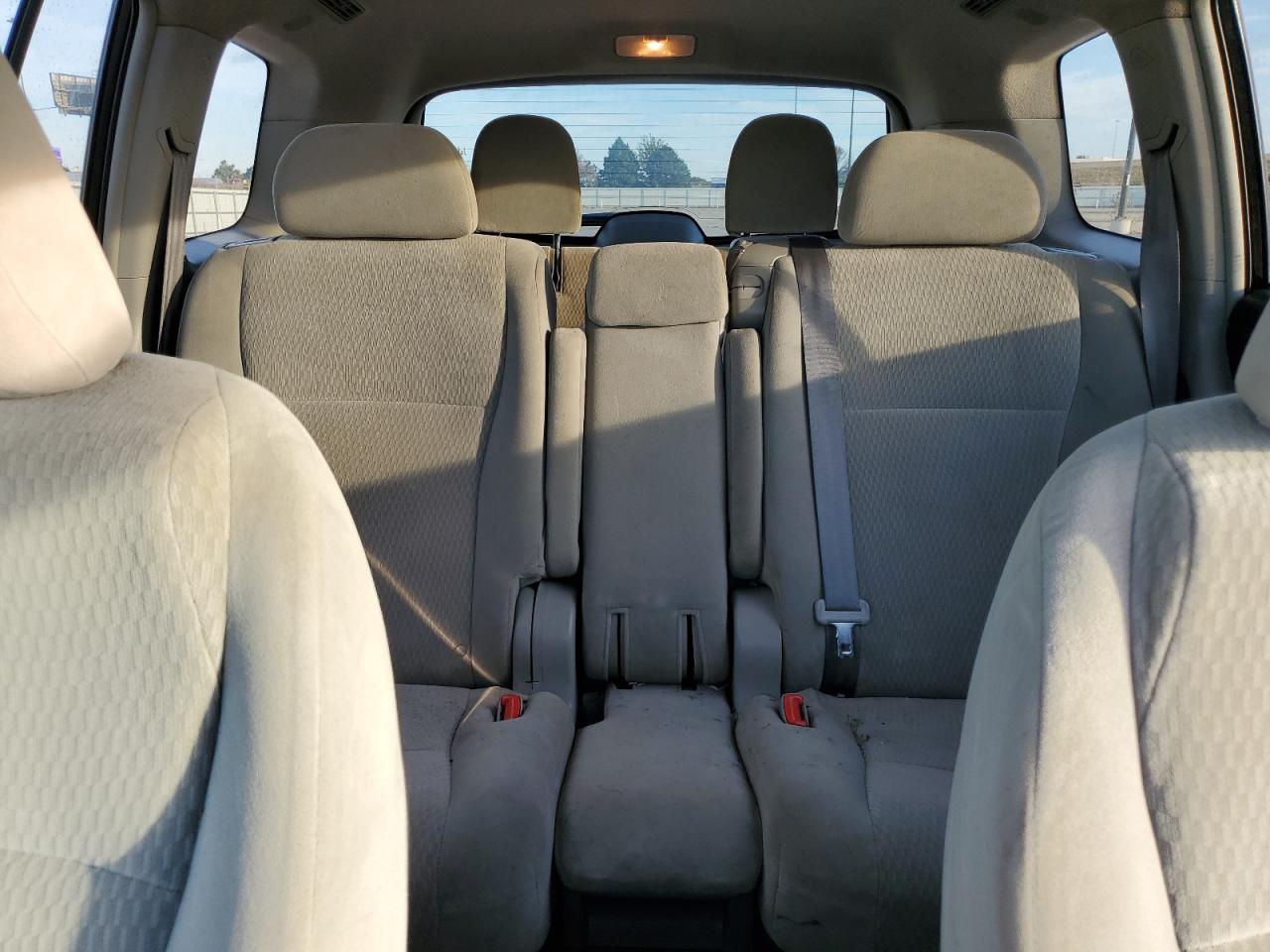 2010 Toyota Highlander - Image 10
