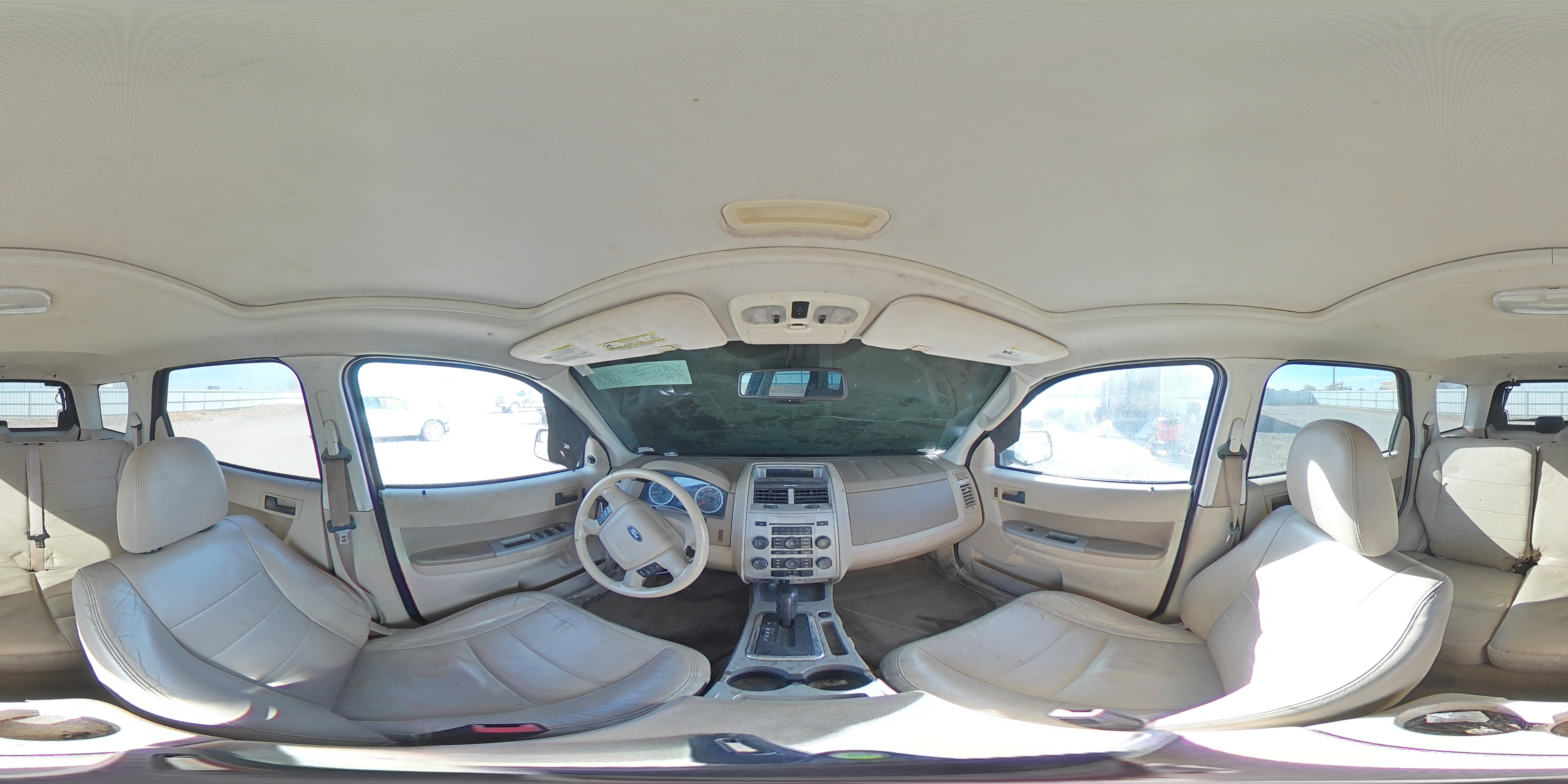 2010 Ford Escape - Image 13